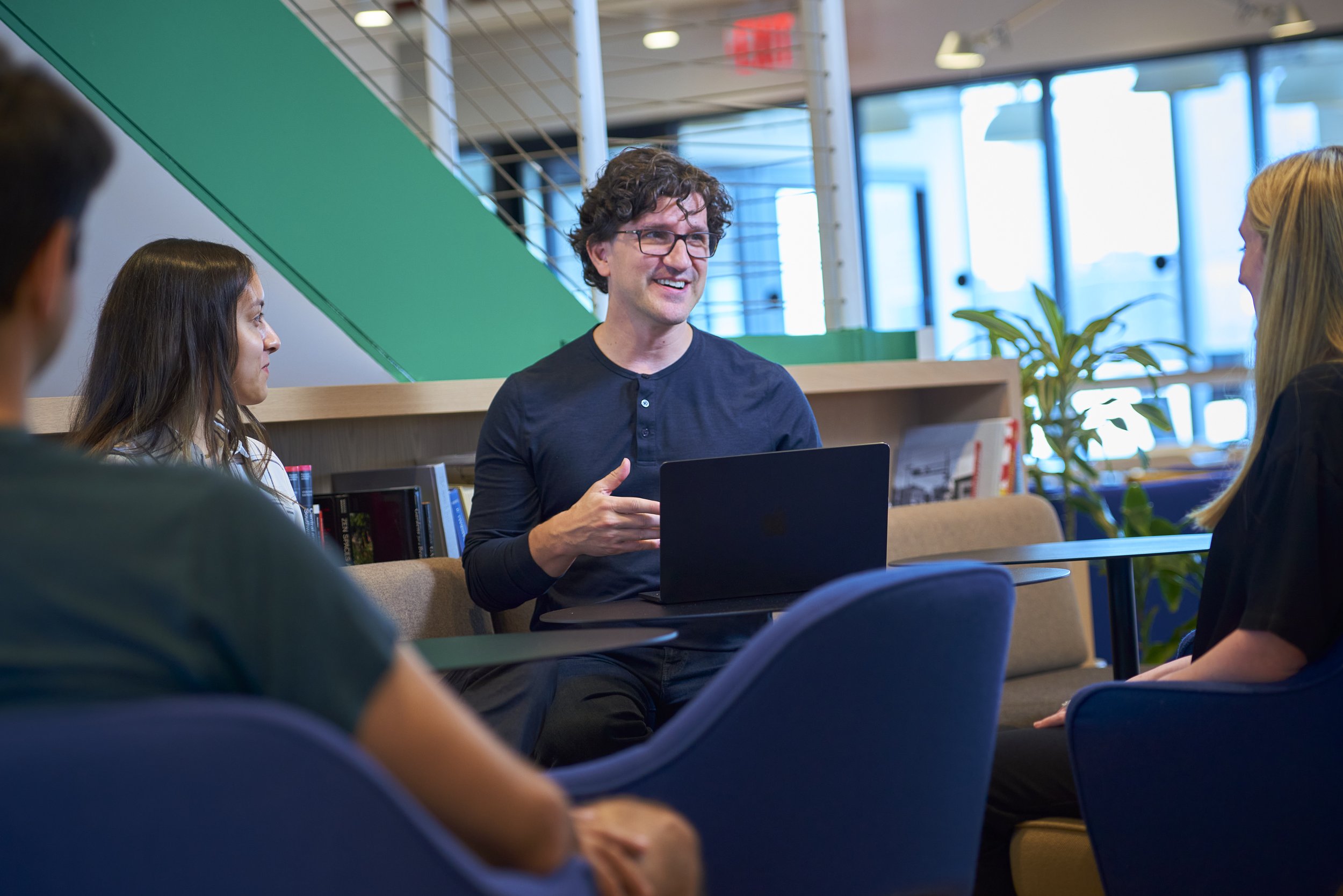 How Can An eCommerce Consultant Help Your Business?