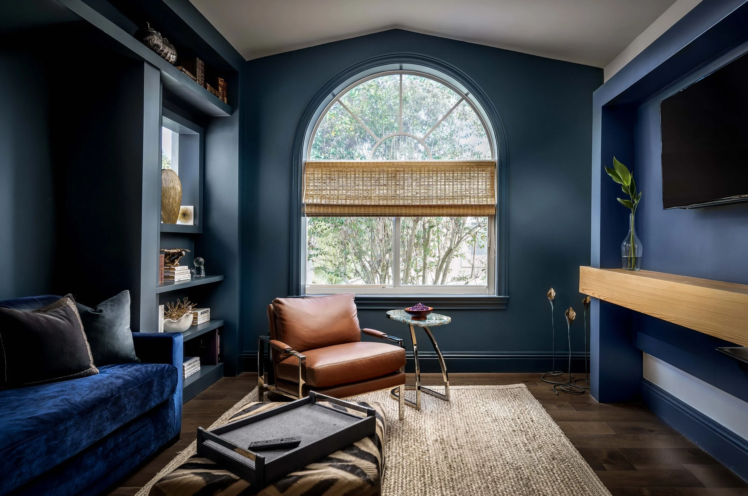 Interior-10 copy.jpg