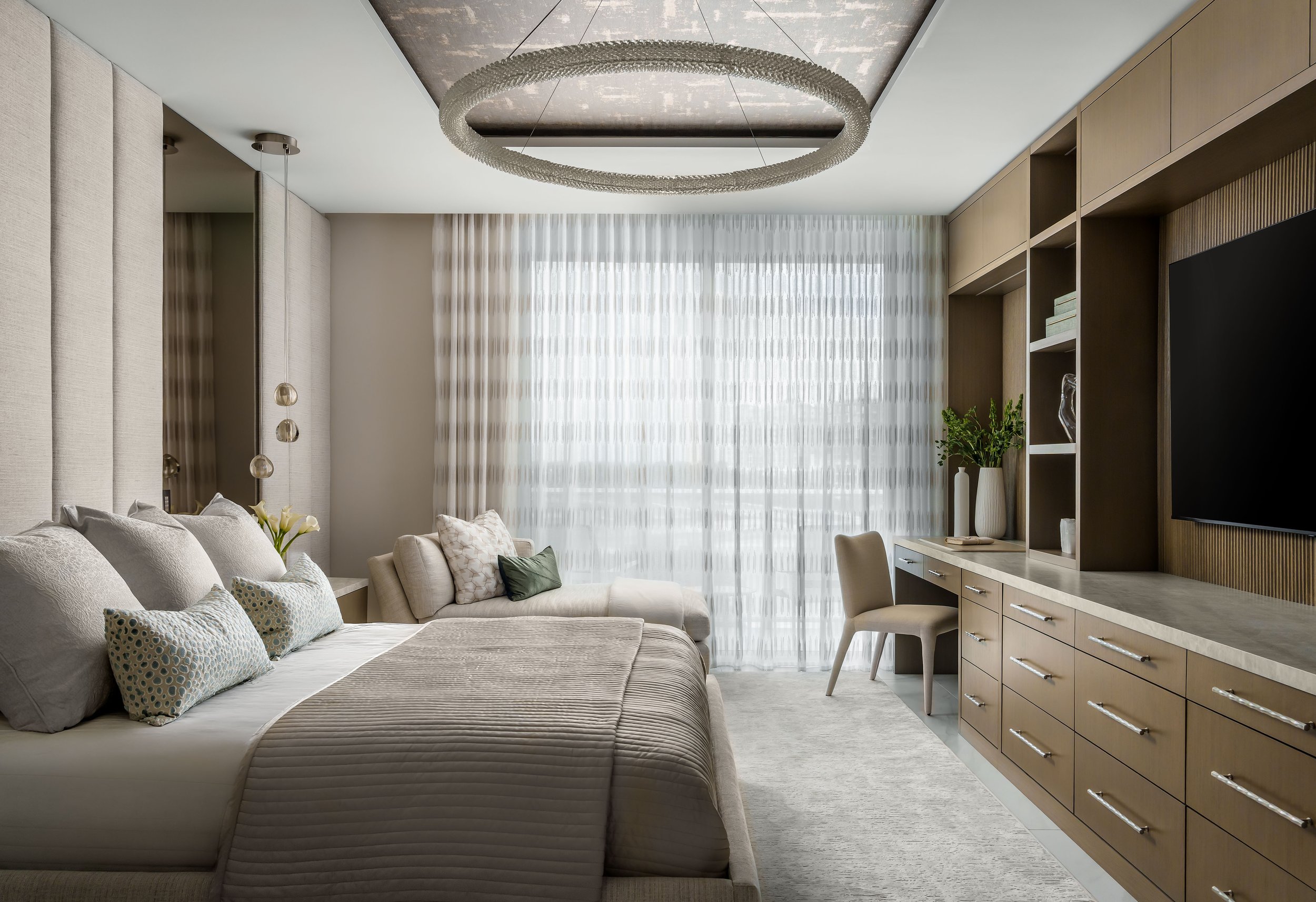 master-bedroom-miami-3.jpg