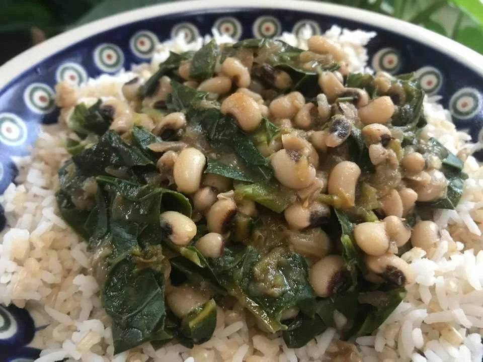 SMOKY VEGAN HOPPIN' JOHN
