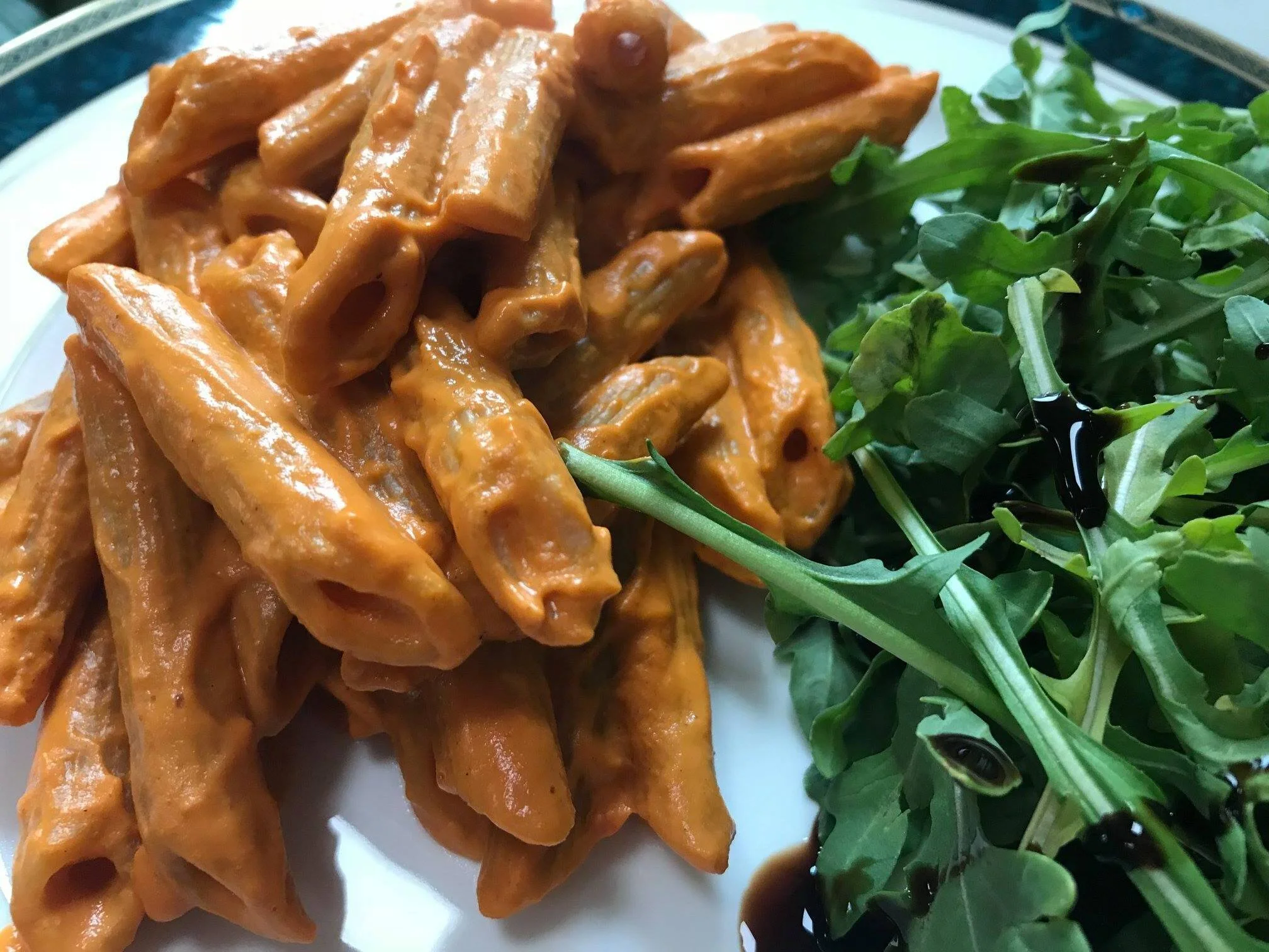 PASTA WITH ROASTED RED PEPPER SAUCE