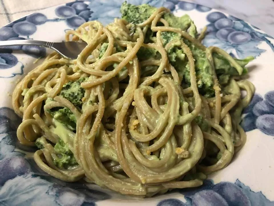 AVOCADO ALFREDO PASTA