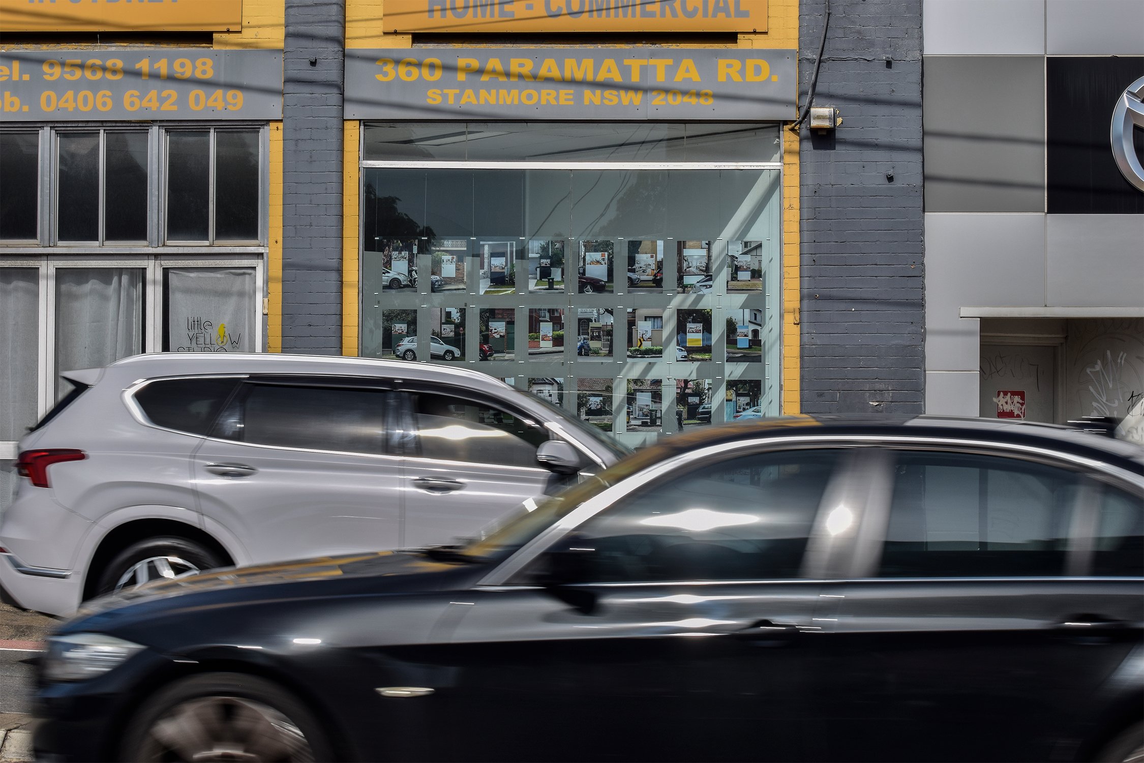 _DSC0834- with cars in front web res.jpg