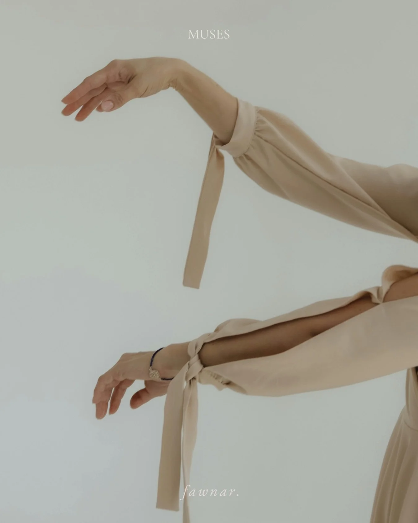 today&rsquo;s muse: fluid forms from movement brought into shape with type 〰️