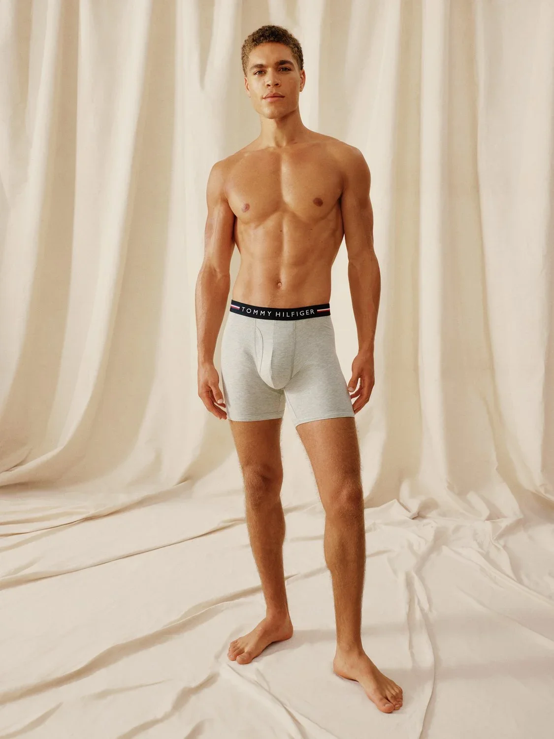SHOT2_FY26_THU_POS_WS_CS_MUW_ML_AllDayComfort_Boxer_Brief_0481_b_sRGB_150dpi_Final.webp