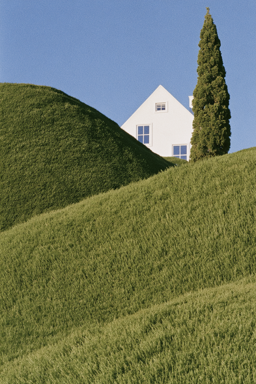 Architecture_Built_from_Nature_--chaos_15_--ar_23_--sref_3002_8d0dd03a-4ea2-440d-b175-6a874d0a1696_2.png