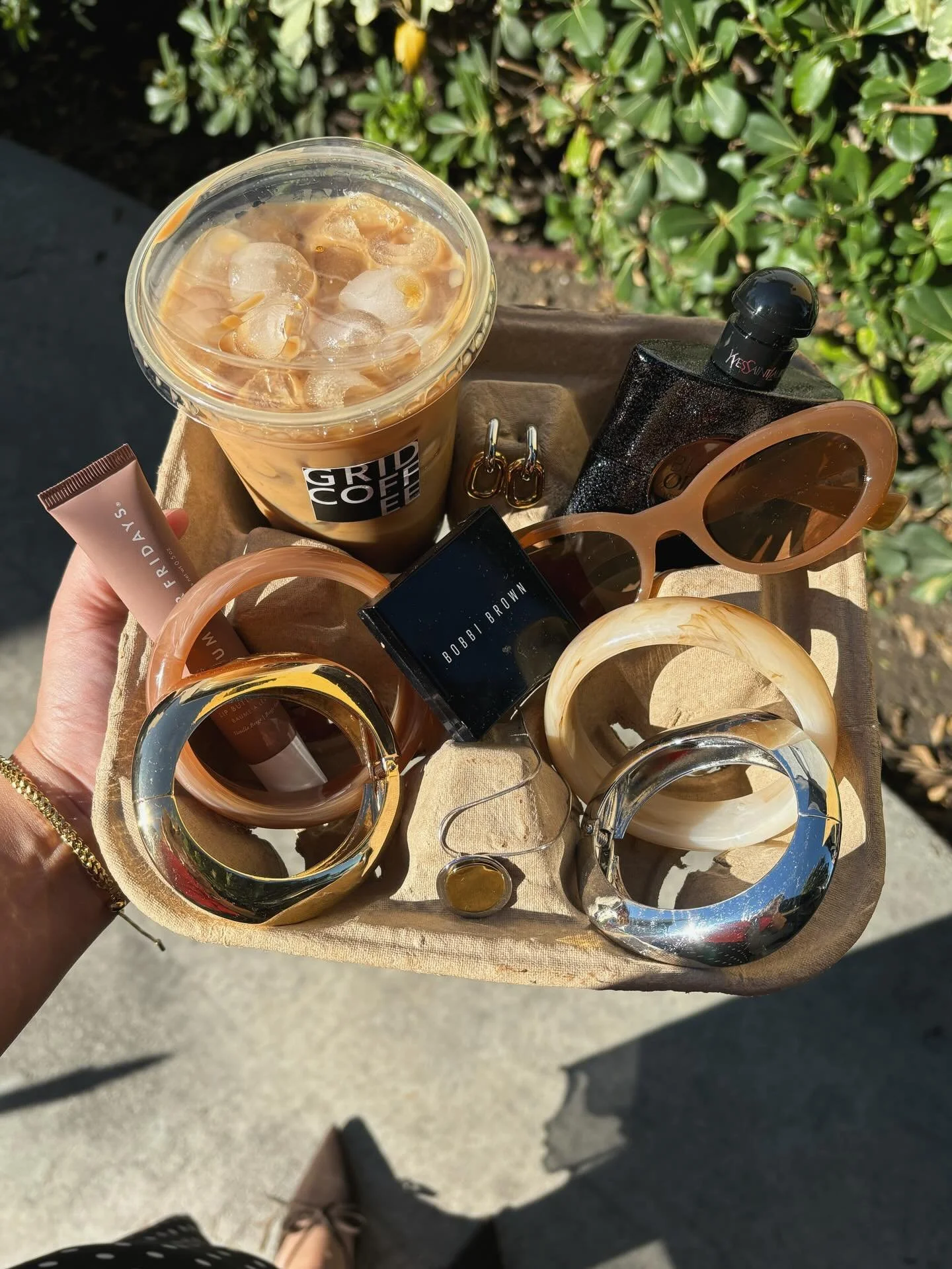 Accessories with a side of Coffee ☕️

Teasing some unreleased items 🤭