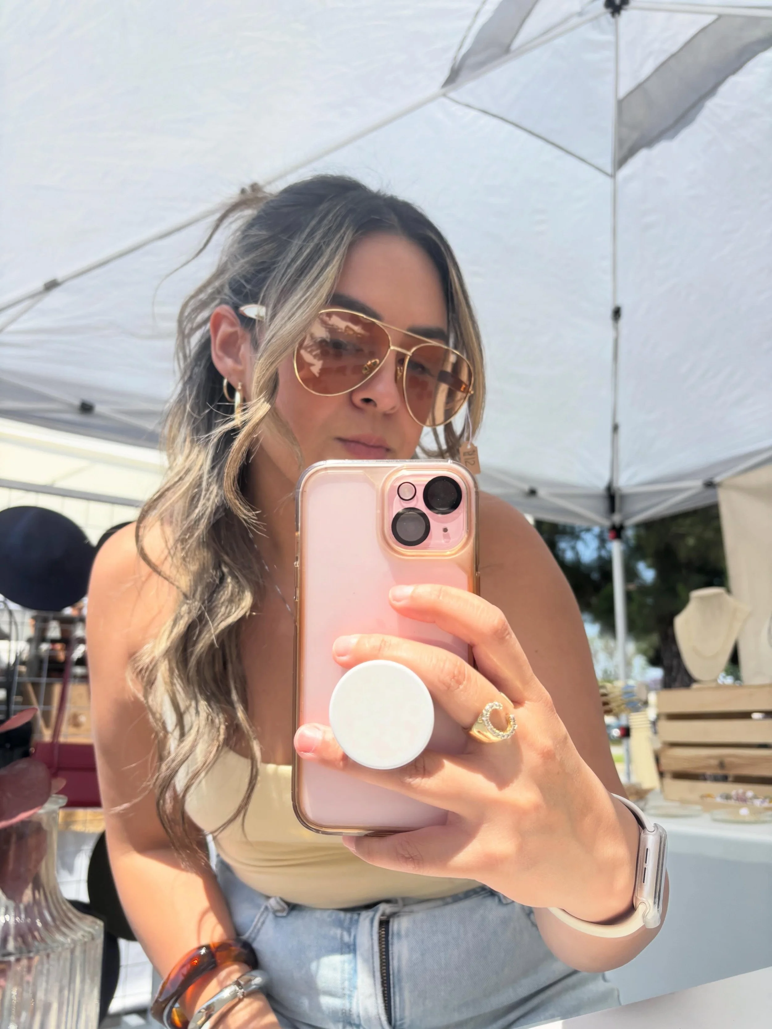 An update to the classic aviators, our Harley sunnies 😍 Will be available in Gold and Silver.
Grab your pair, they drop on our site tomorrow @ 8am ❗️