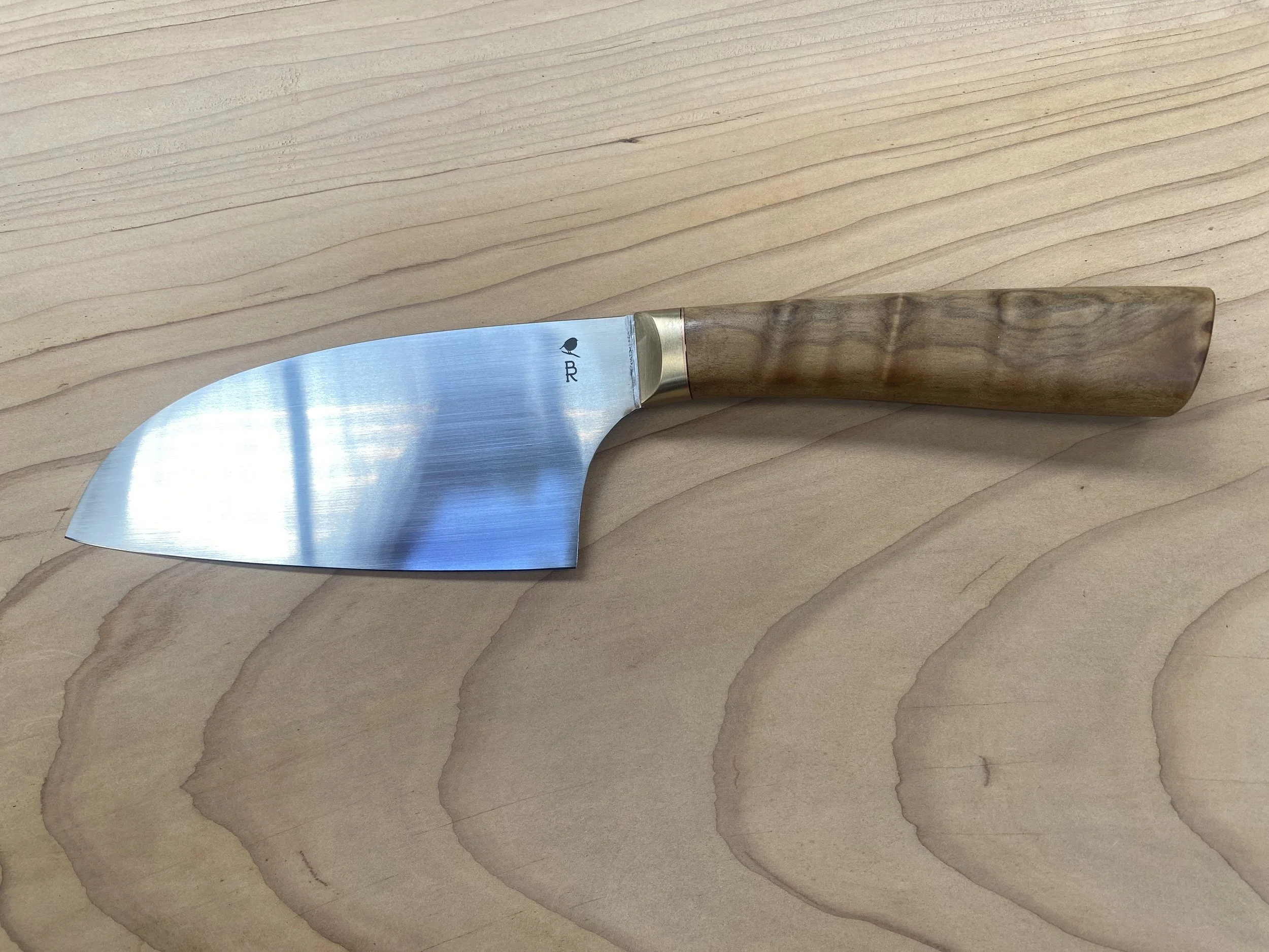 Mid sized Vegetable Knife. 145mm