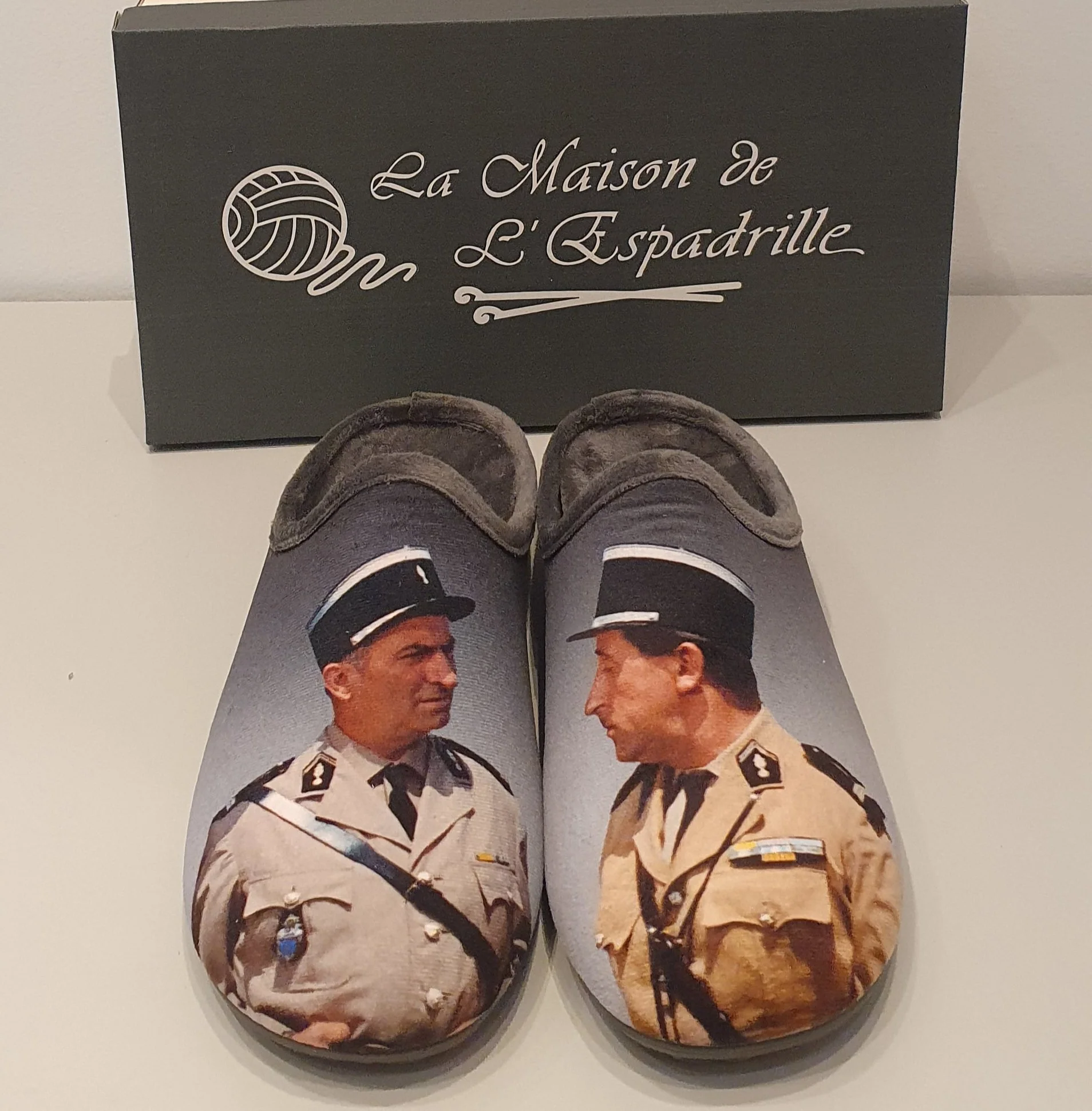 Maison de l espadrille 6772-7 / 6772-8 gendarme