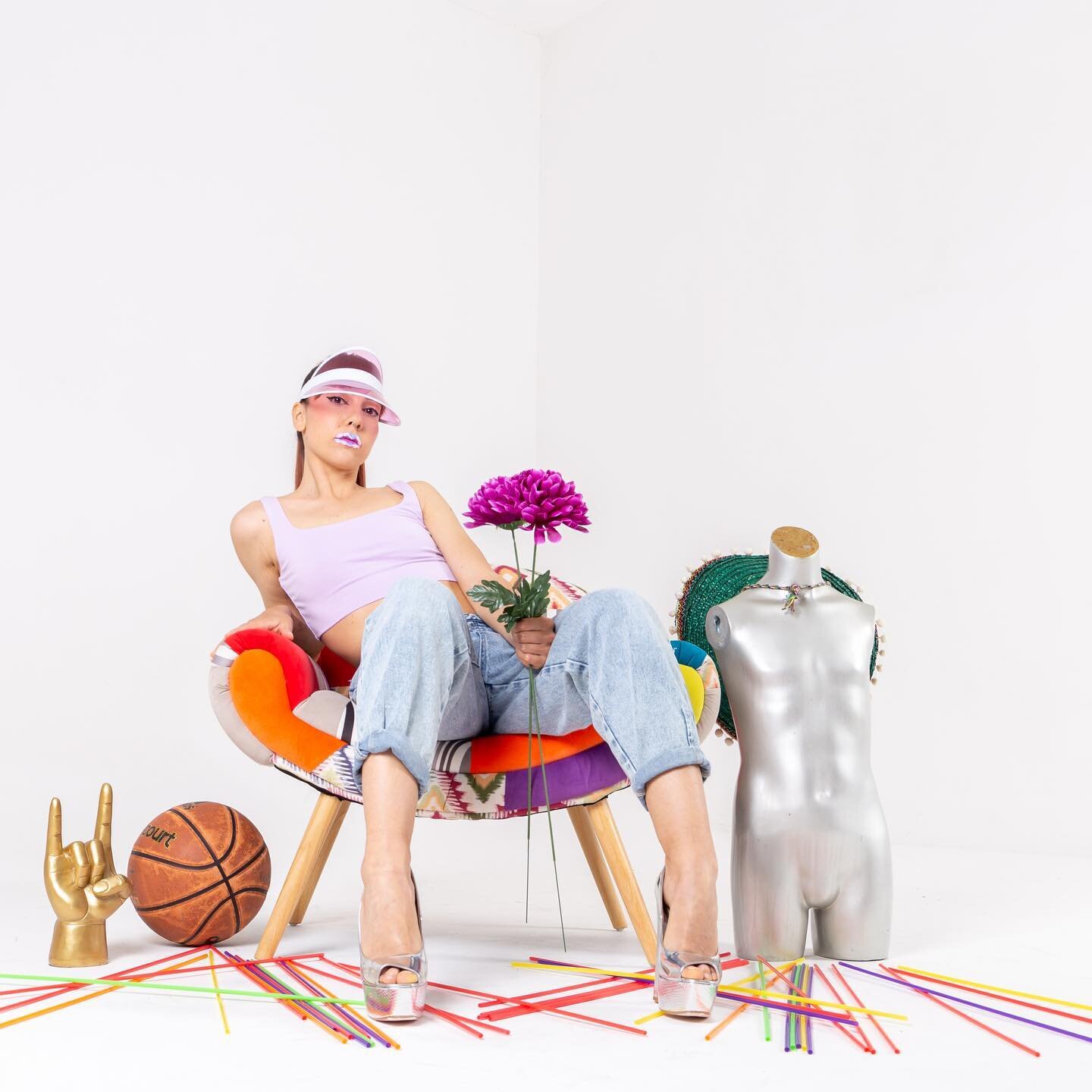 👠✴️ HEELS REQUESTED ✴️👠

Dopo 20 anni di danza di cui 10 come ballerina professionista, prende vita HEELS REQUESTED con lo scopo di aiutare a fare anche voi della vostra passione, il vostro lavoro.

🗓 31 Ottobre
⏰ 10.30/13.30
📍 @lamaisonaccademia