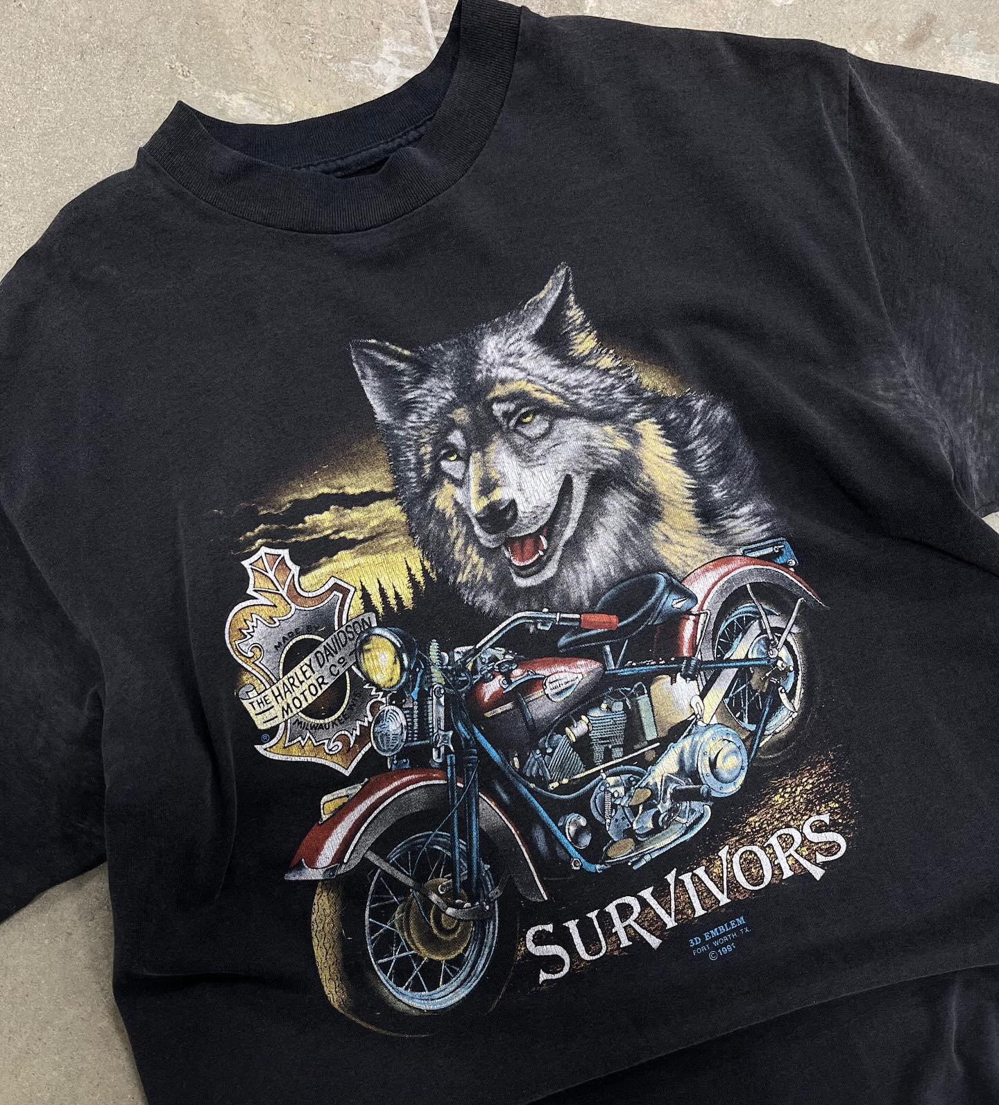 ❌SOLD!!!❌ Vintage 3D Emblem tee
.
$50 + ship
DM to purchase
All proceeds go to @dcabortionfund -  they help provide abortion access to those in need.
.
Large
Pit-to-Pit = 21
Length = 29
Single Stitch

___________________________
#harley #biker #motor