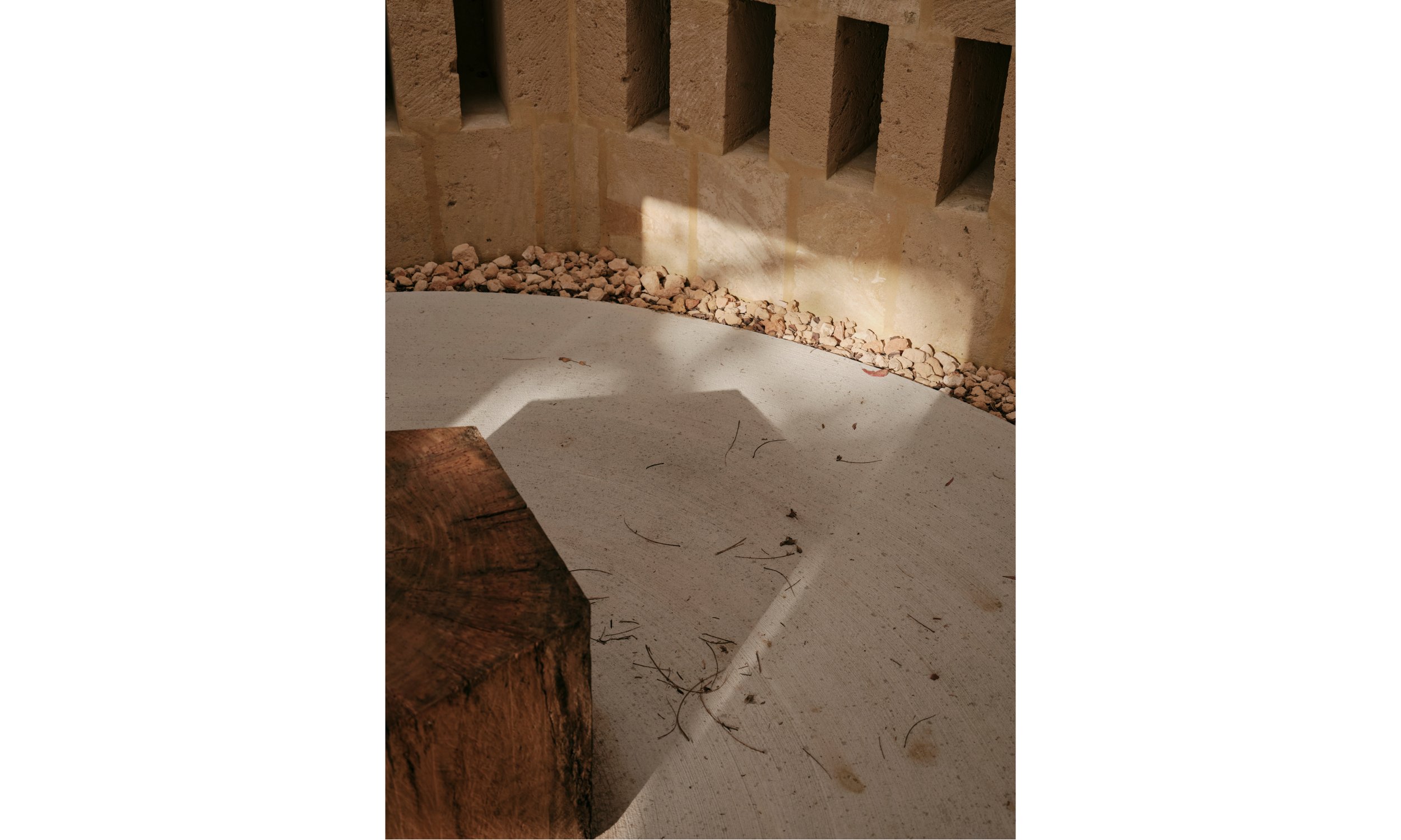 St Thomas More Columbarium - Vertically Aligned18.jpg