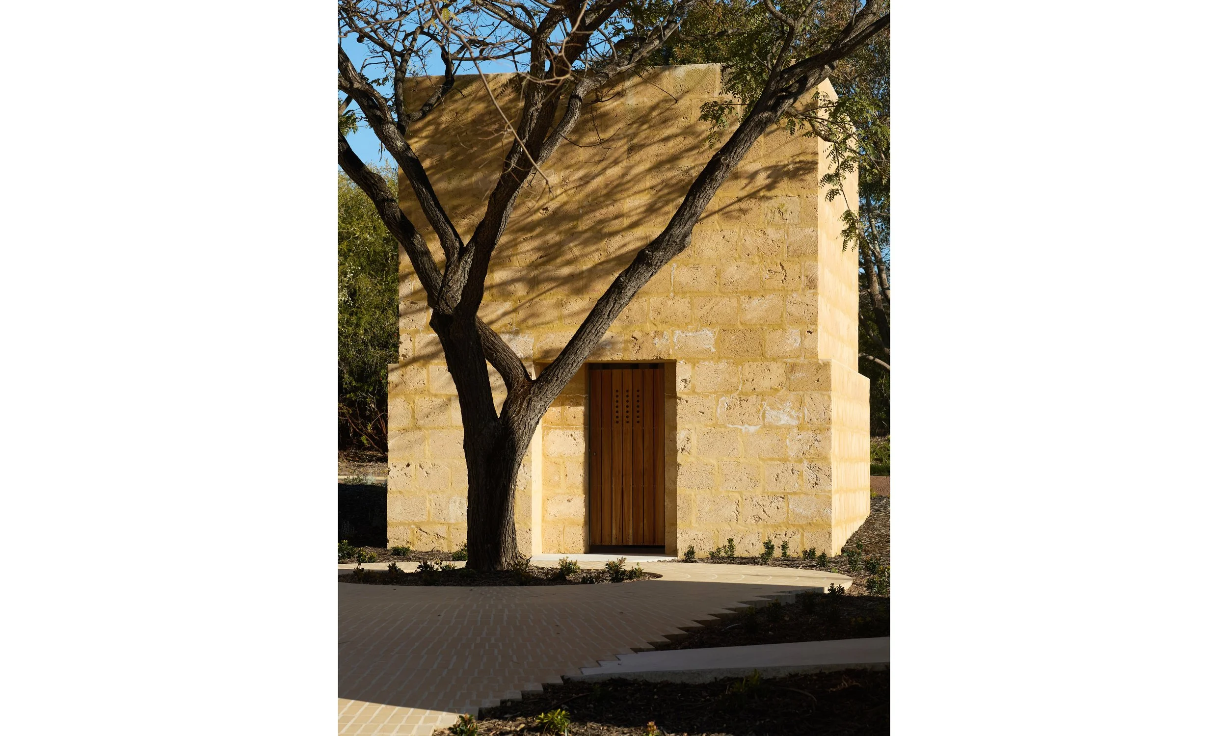 St Thomas More Columbarium - Vertically Aligned9.jpg