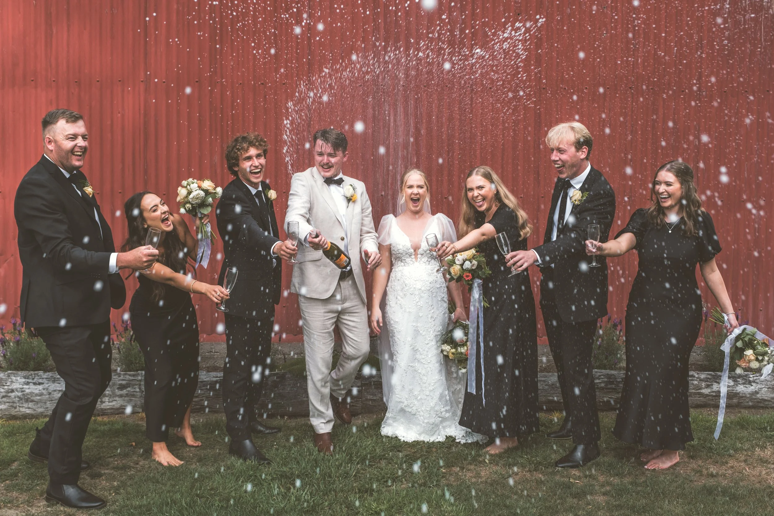 Slideshow // Siobhan + Cam's Christchurch Wedding at Larcomb Vineyard.