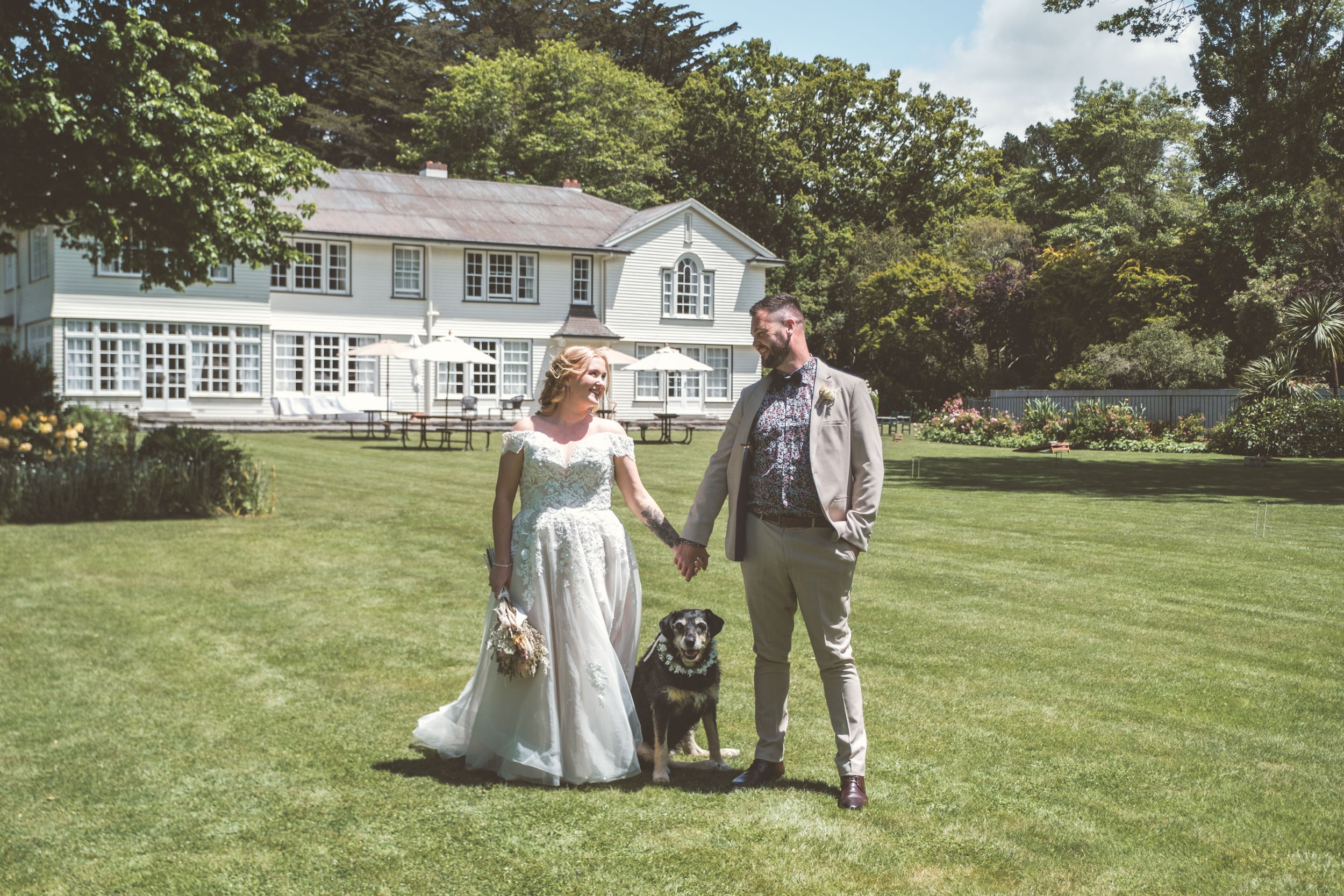 Slideshow // Mikayla + Tim's Wedding at Tipapa Estate