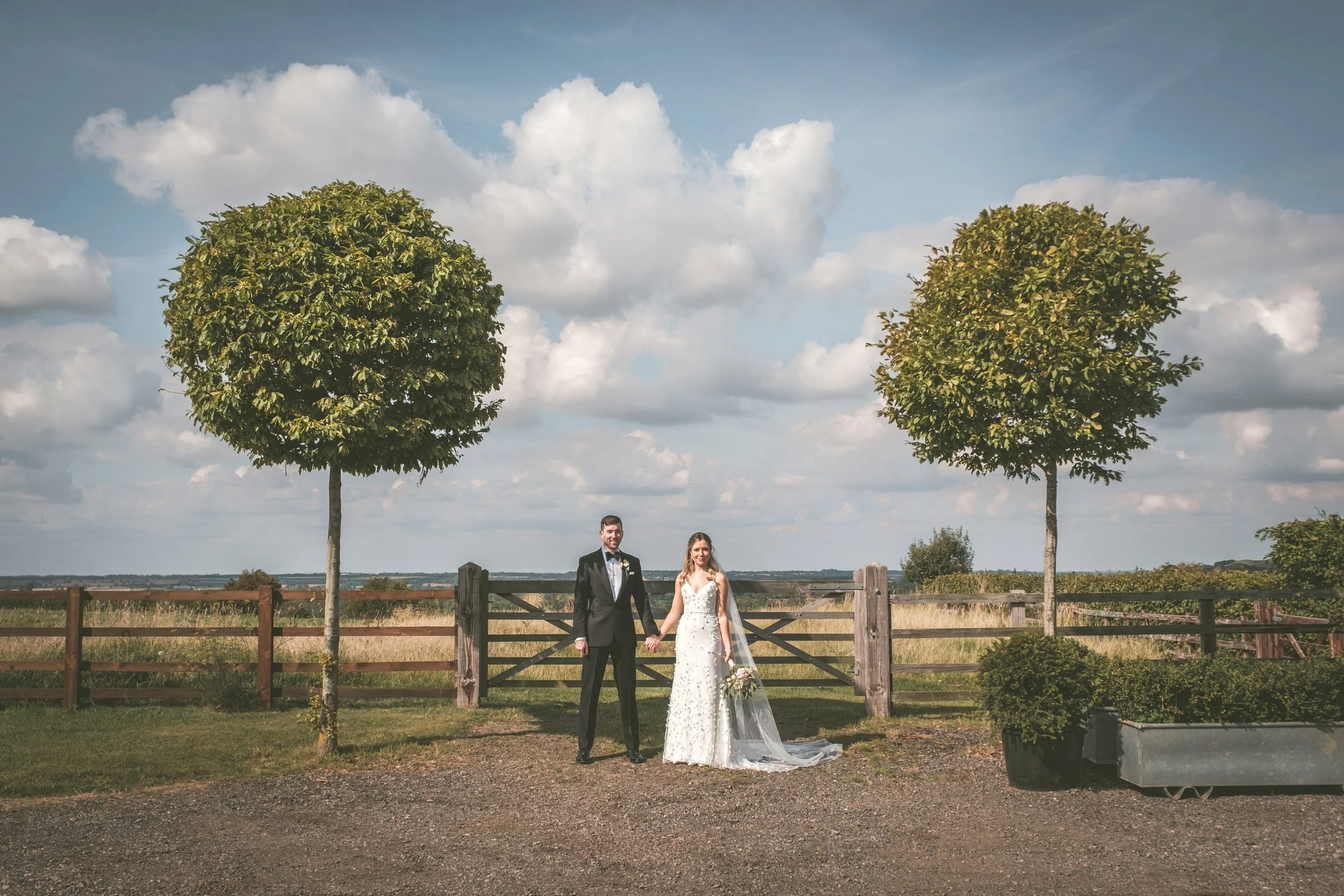 Slideshow // Lottie + Stuart's Cotswolds Wedding at Primrose Hill Farm.