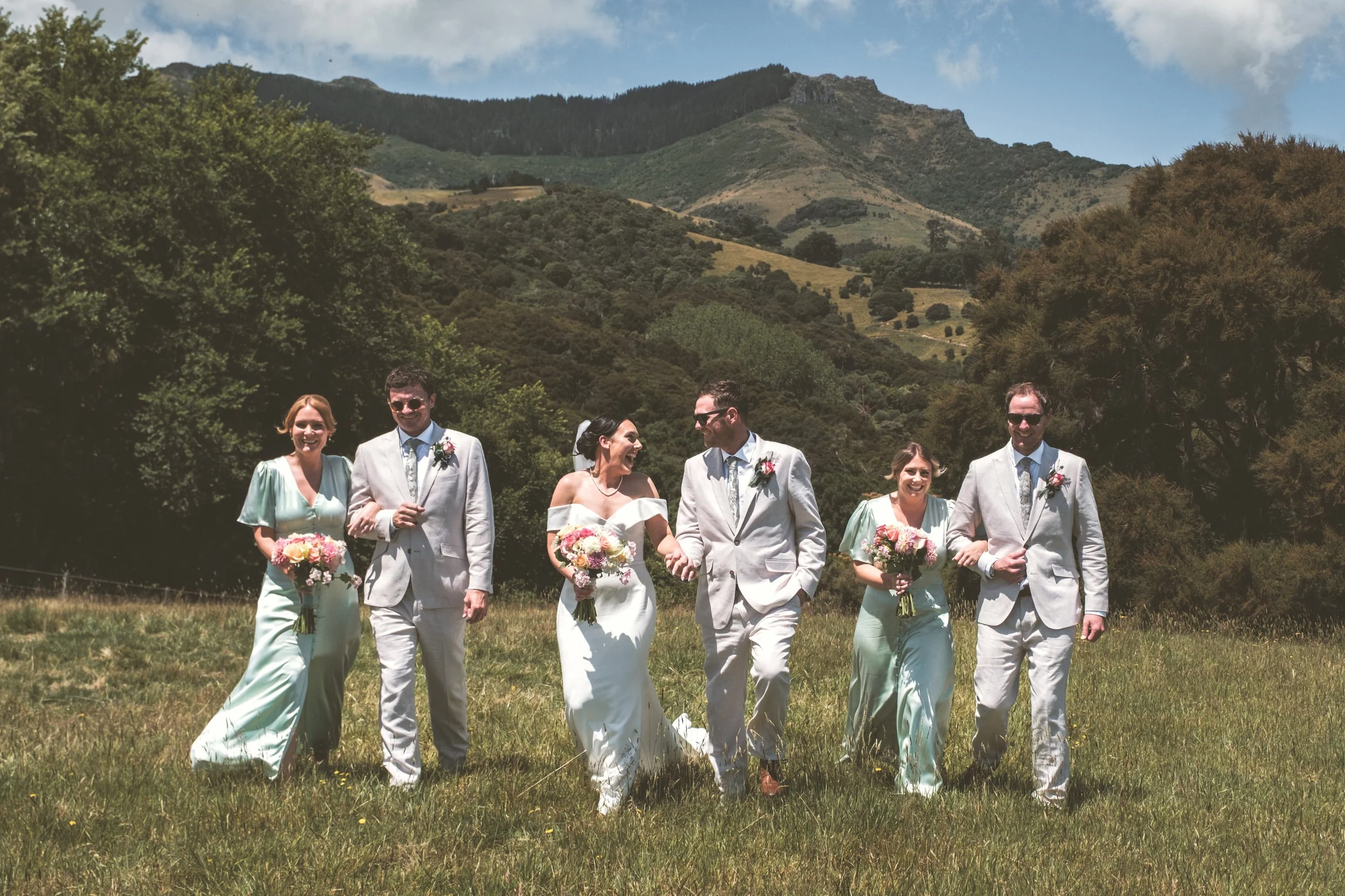 Slideshow // Lorna + Mike's Akaroa Wedding at Mt Vernon Lodge