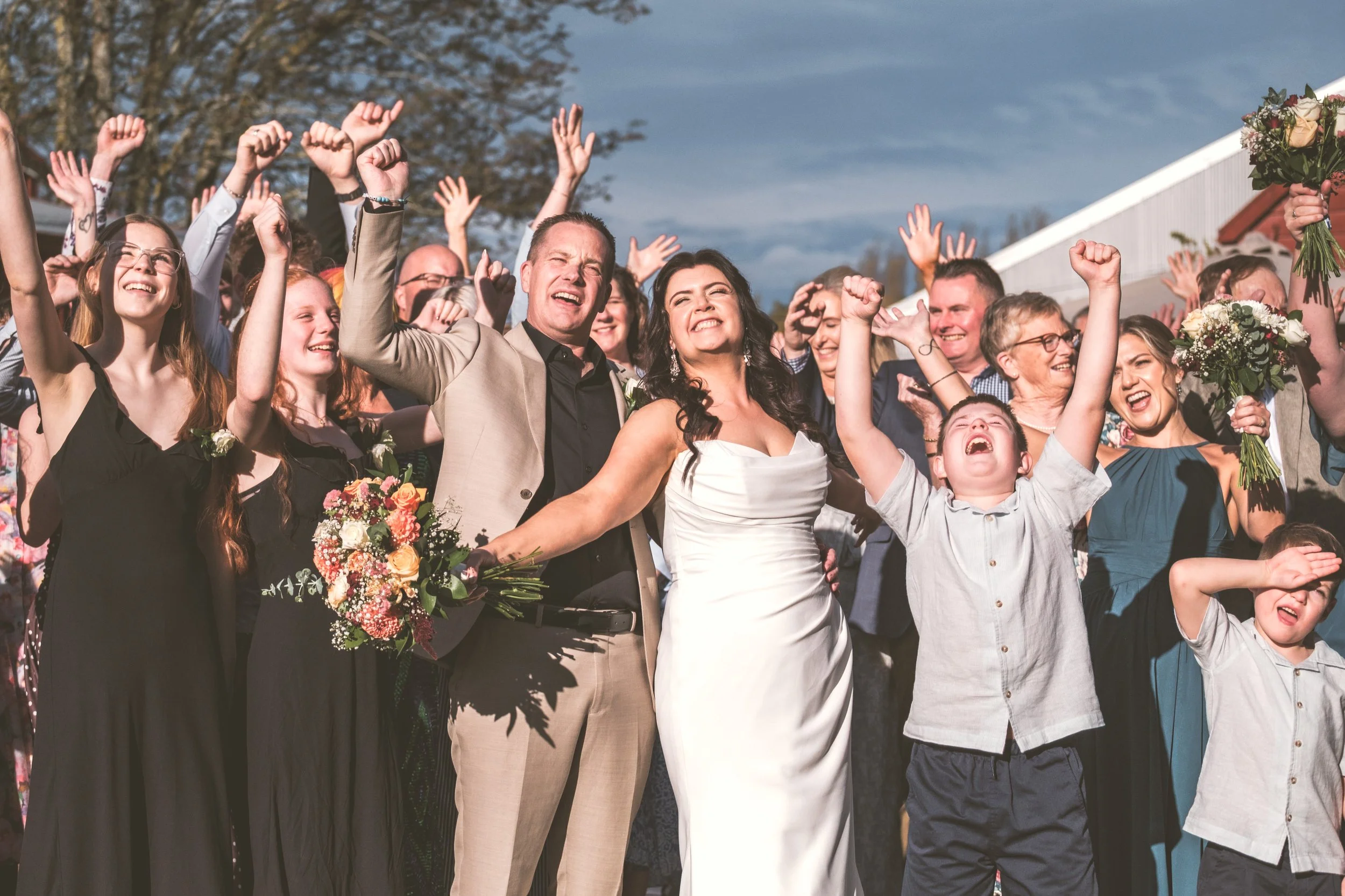 Slideshow // Haley + Cam’s Christchurch Wedding at Larcomb Vineyard