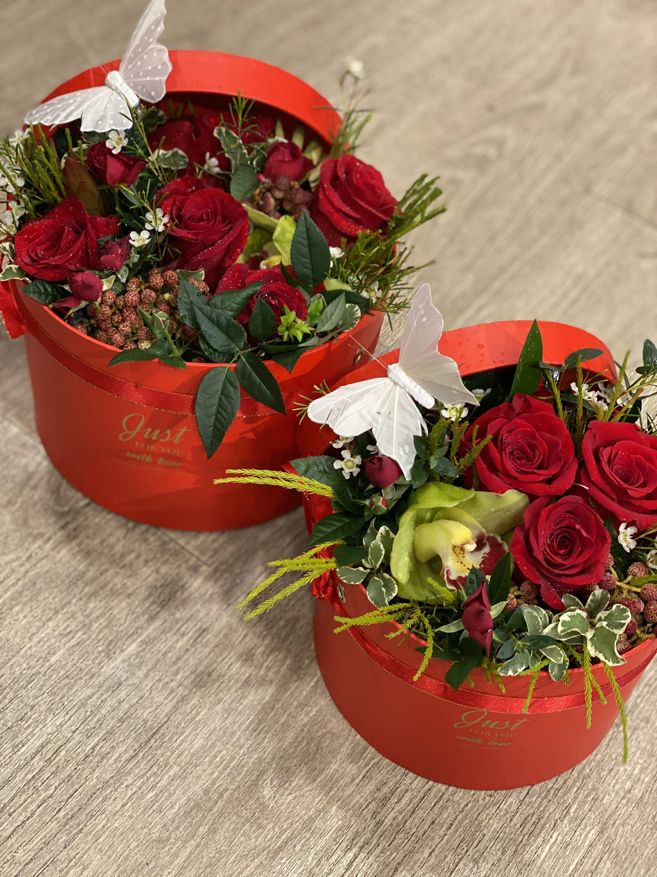 9421F5FF-C1FA-47D0-83F6-F5E866A0A258