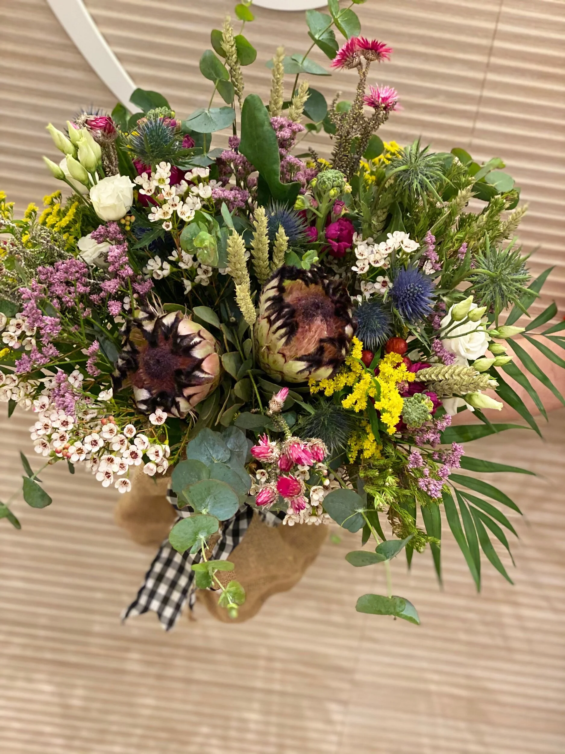 AABAC2FD-BC5A-4A31-9580-85AD4DF4A757