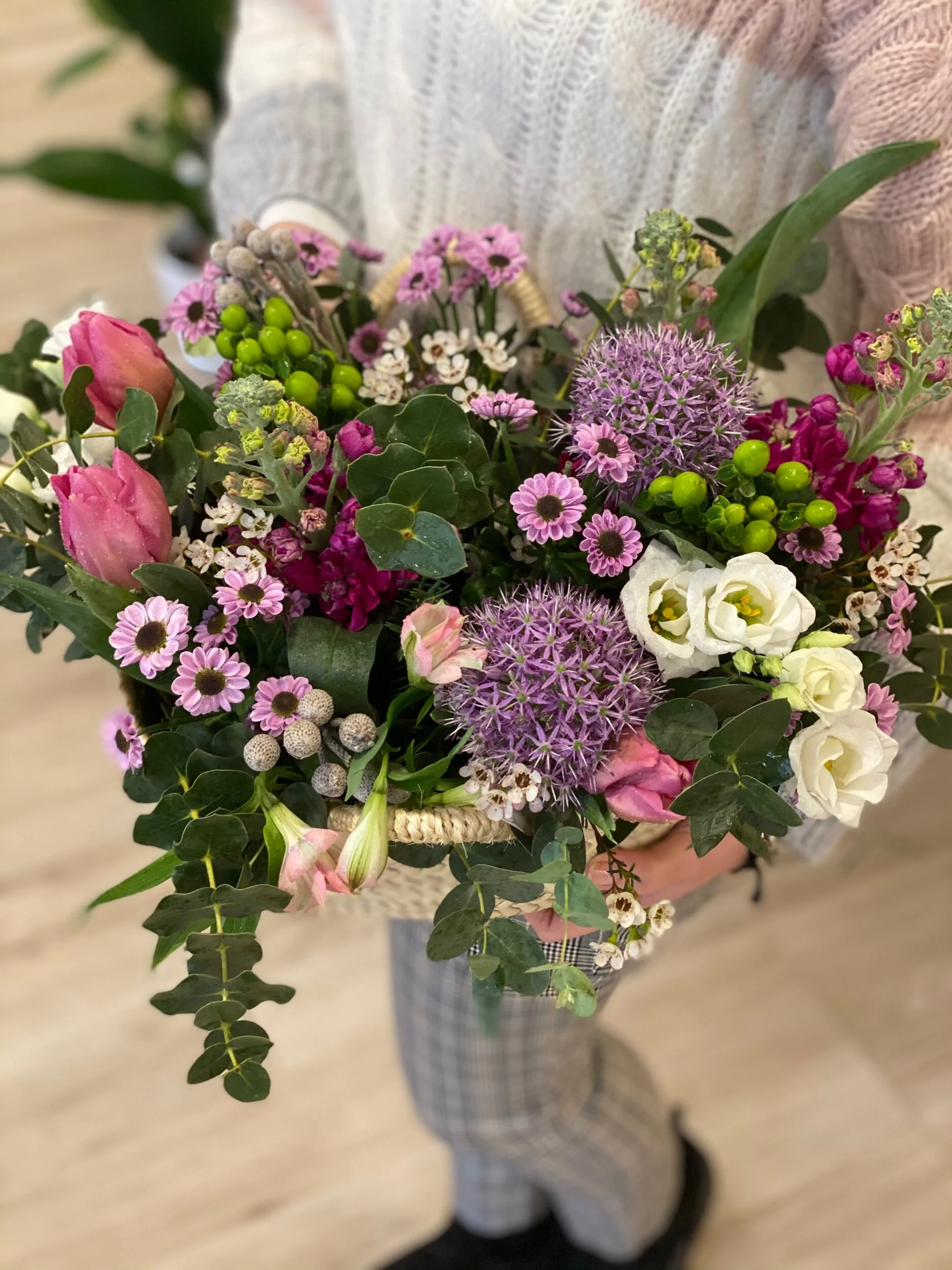 25675FF9-6B7F-485C-87DE-4F437814113F