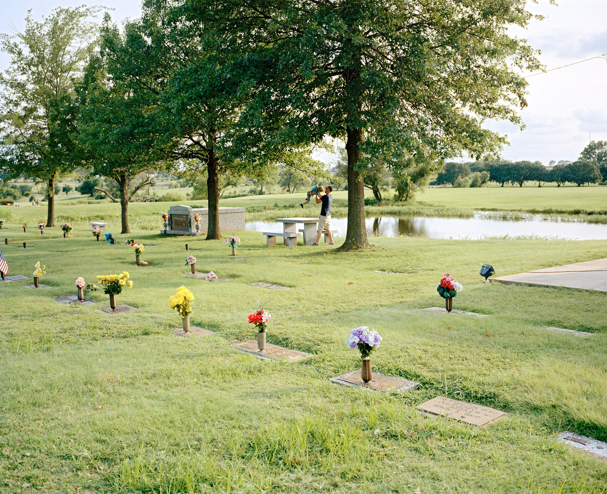 172-11_funeral_RayLift.jpg