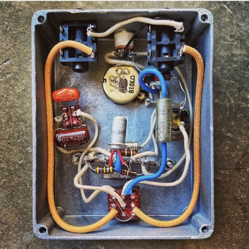 Vintage Component Treble Booster — del Rosario Pedals