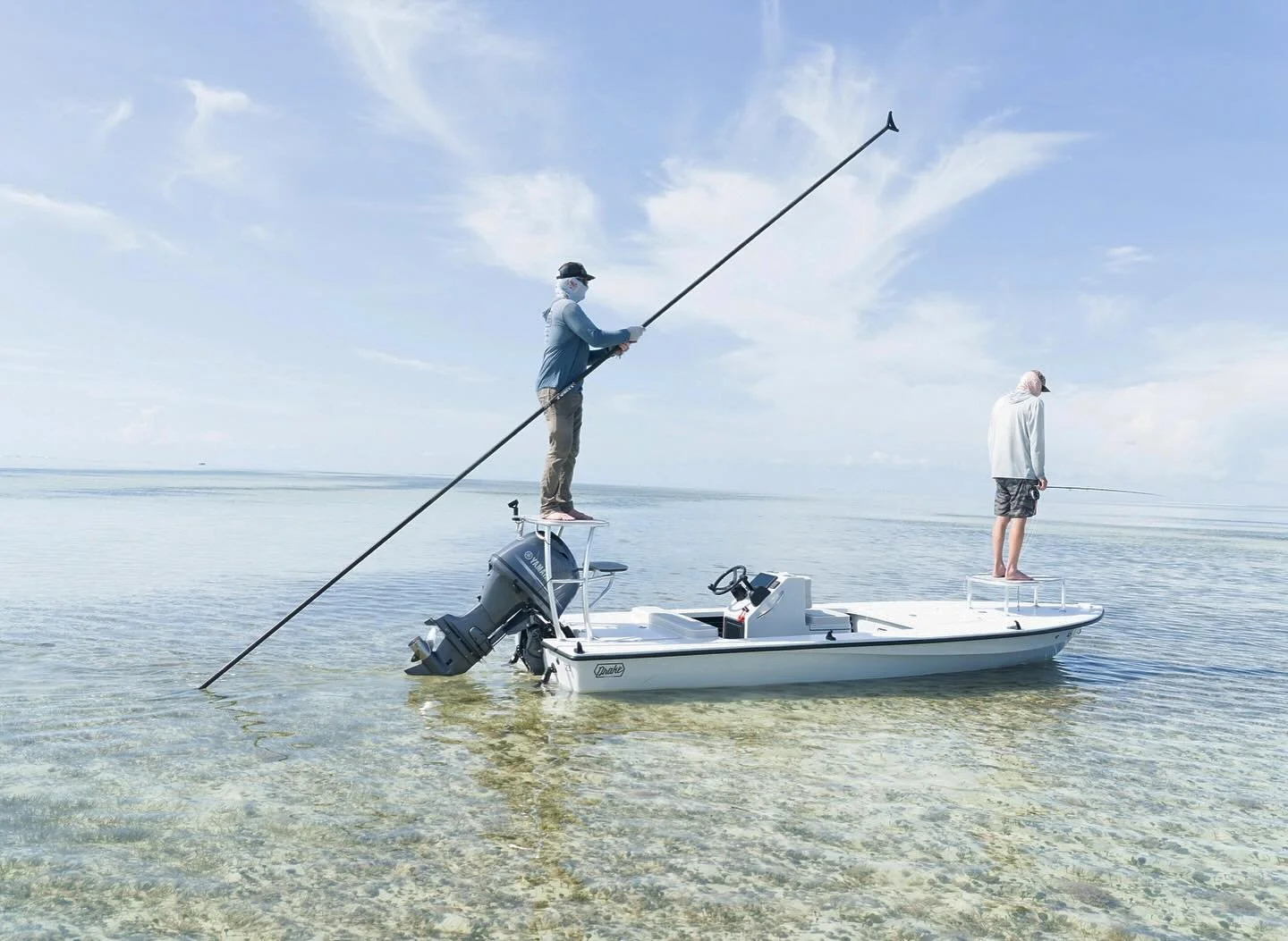 A postcard on a cold day from a different day in a warmer place. Testing NV 000 in the keys mid 2024 with @grassrootsguiding and @capt_chad_huff 🤘🏽 #drakeskiffs #neversettle