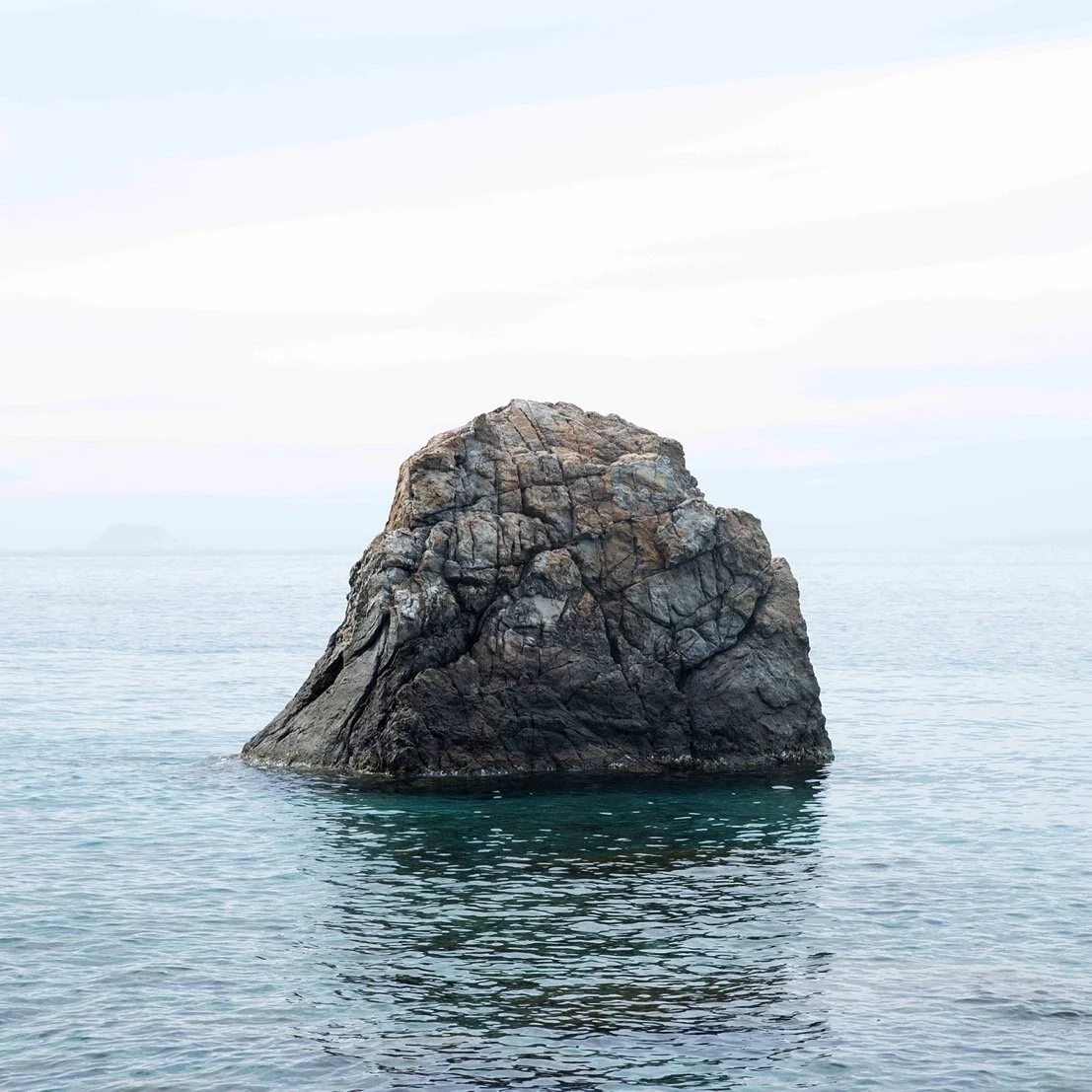 Karin_Schmuck_Lo_Scoglio_di_Odisseo_(Between_Scylla_and_Charybdis(World's_Ends))_2021_archival_pigment_print_on_Hahnemühle_on_dibond_90_x_90cm.jpeg