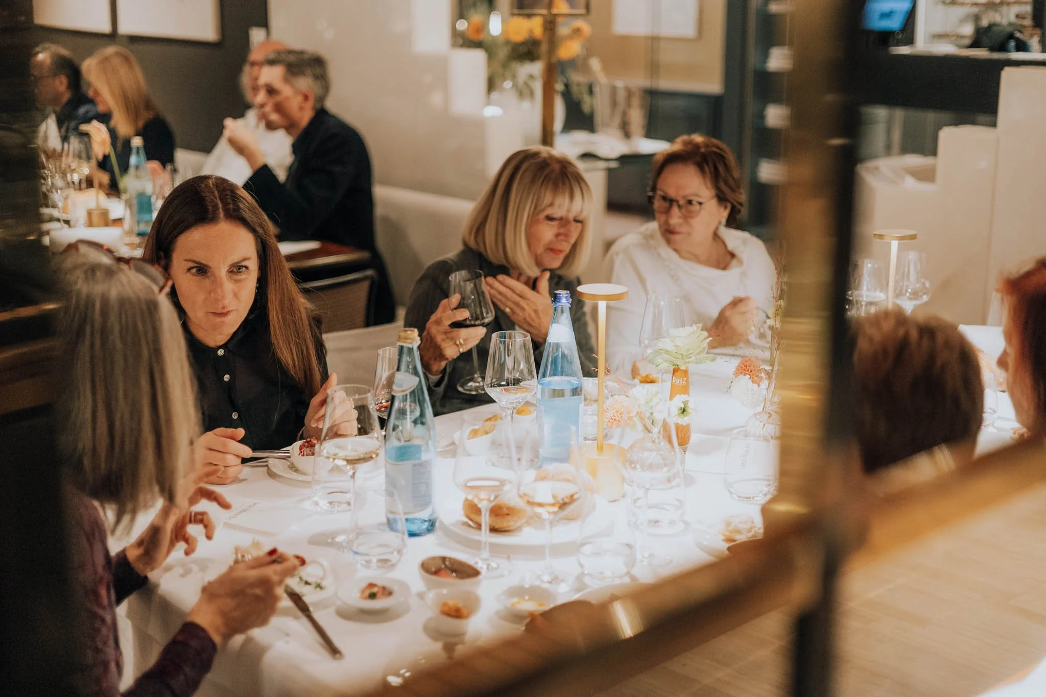 078 - Carte Blanche November 2025 - Webversion (Emi Massmer Emotions) - EMIM6691.jpg