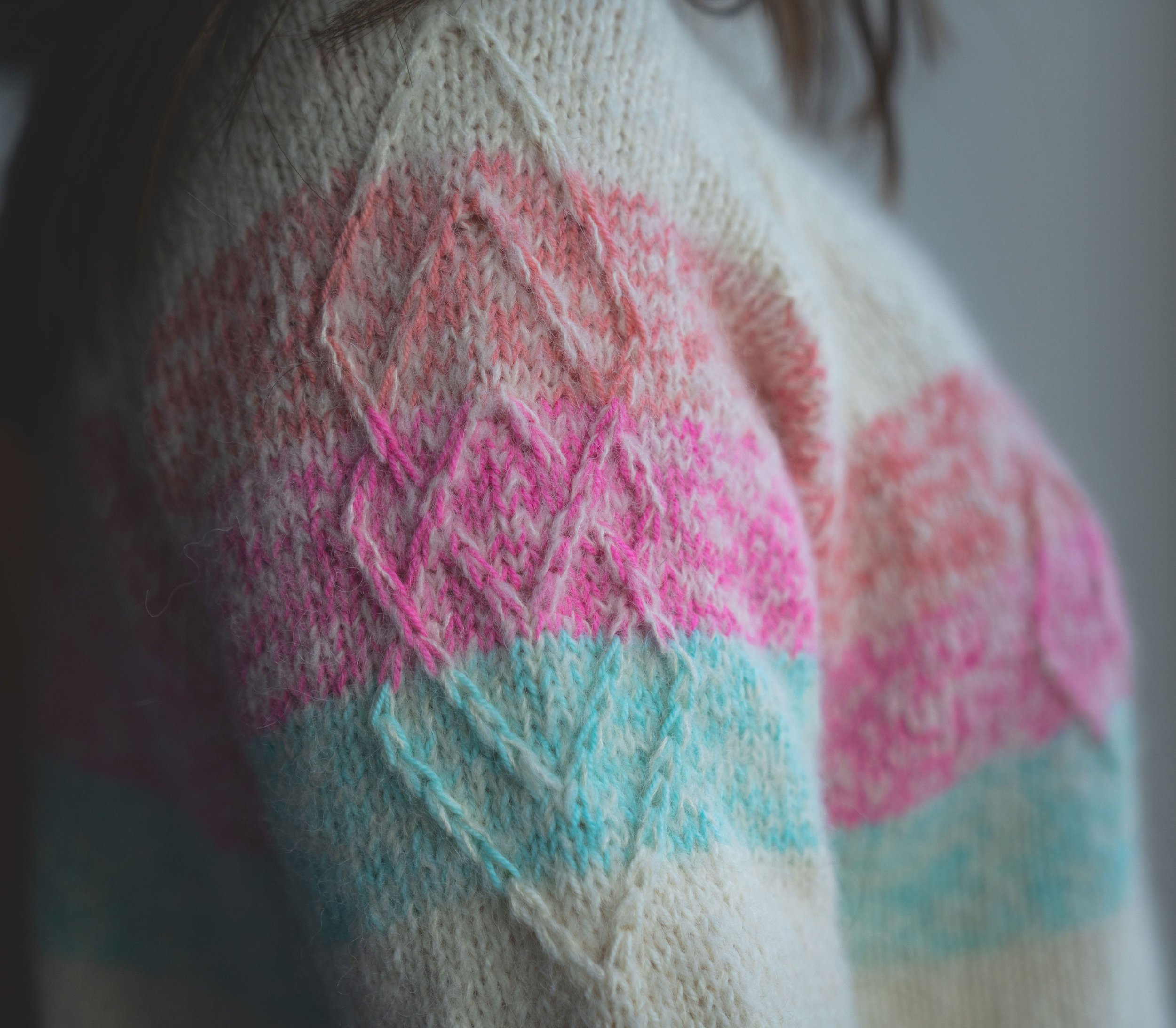 PrismaticReflectionSweater_CallForTesters-9.jpg