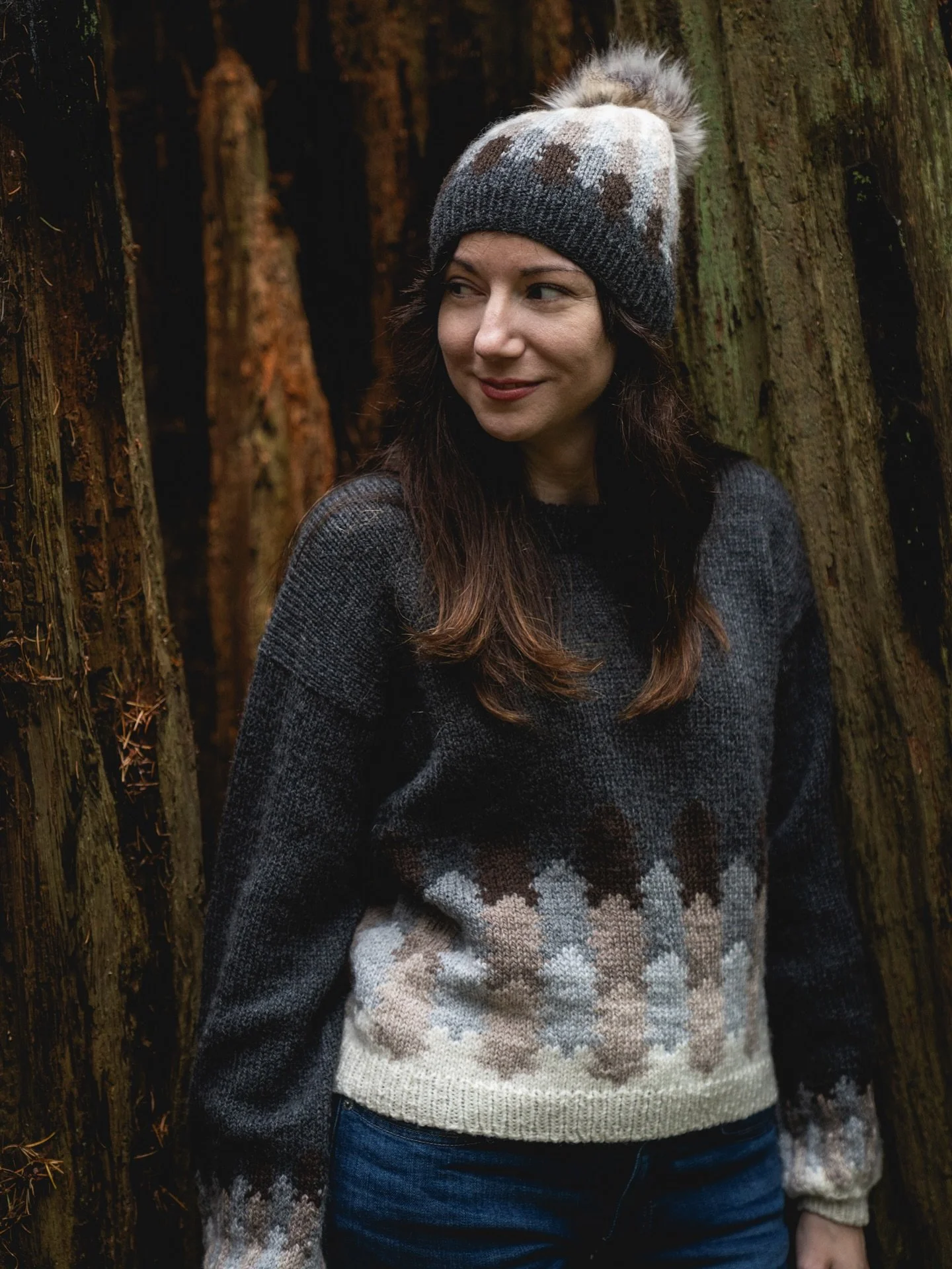 It&rsquo;s a proper autumn morning which means it&rsquo;s Misty Pines season!

And no, I have no chill when it comes to wearing all things matching for the season. ☁️🌲

Do you have a favorite item that you bring out the moment the air gets cool and 