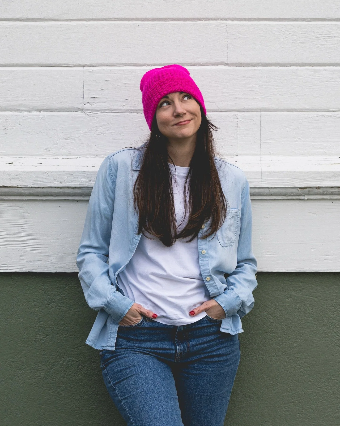 🩷 Hot pink spotlight 🩷

I needed to give some extra love to my super vibrant, neon hot pink Bainbridge Beanie. I bought this single skein of yarn years ago, without any idea how I would use it. It was so shockingly bright that I was nervous about a