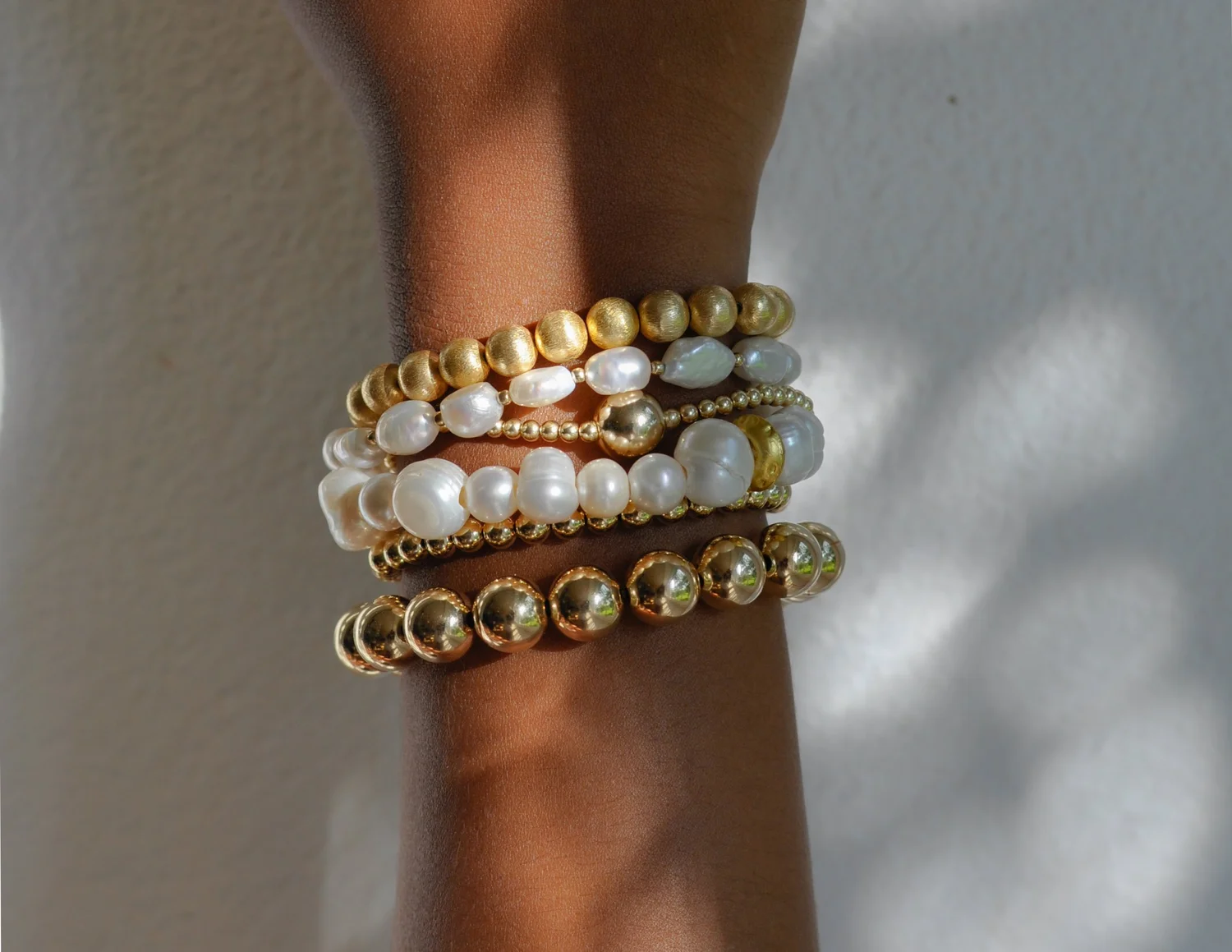 Freshwater Pearl and Single Gold Bead Bracelet — PAULA ROSEN JEWELRY