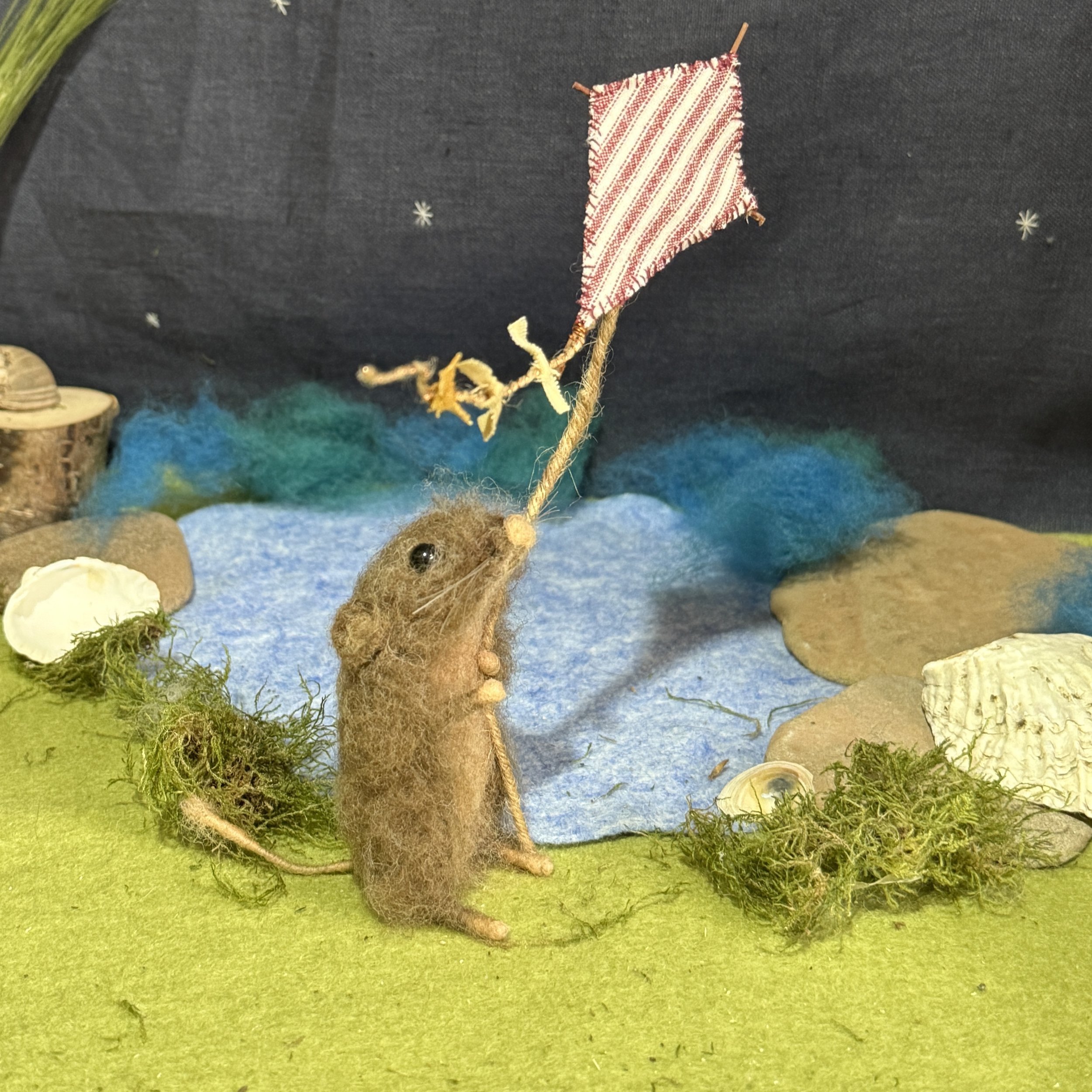 needle felted animal summer celestine and the hare summer_5959.jpg