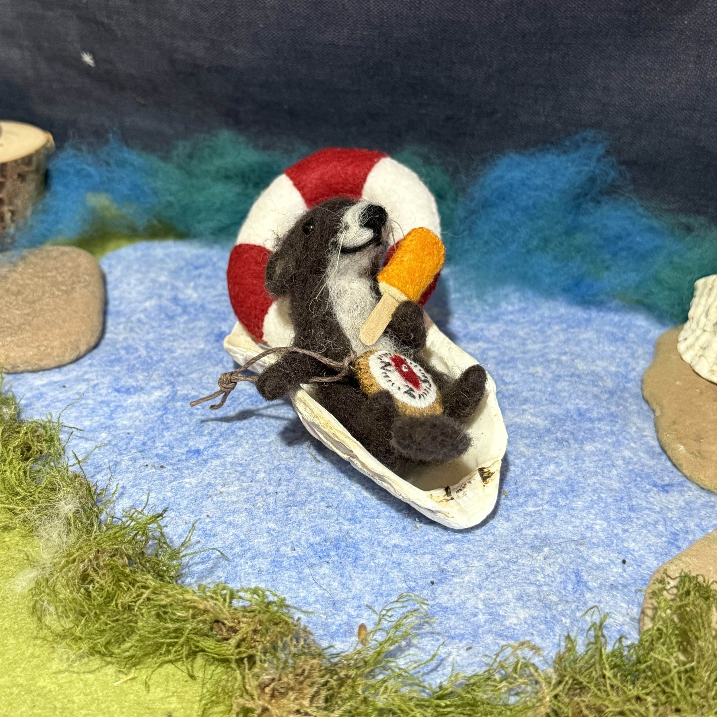 needle felted animal celestine and the hare summer_5883.jpg