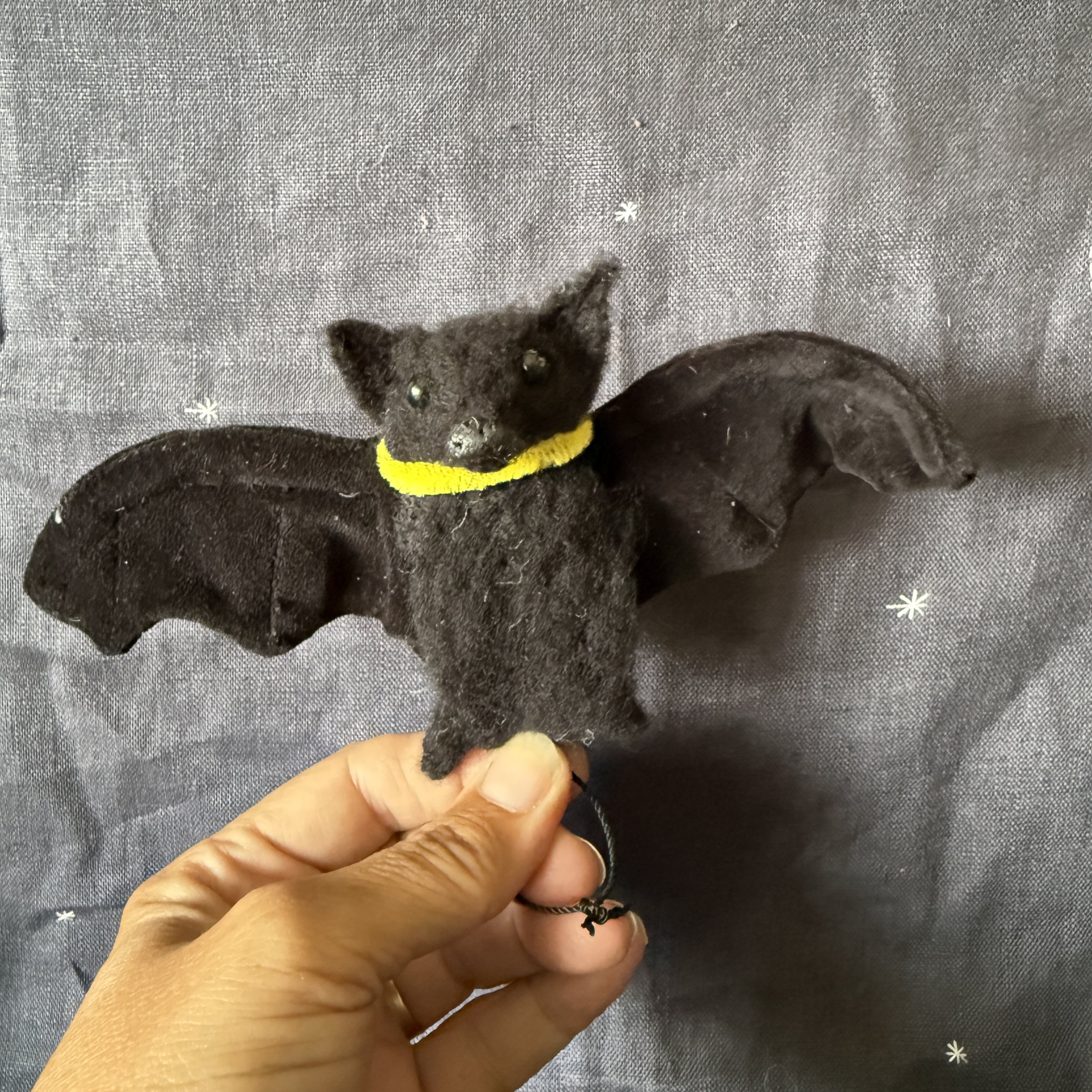 needlfelted-animal-bat celestine and the hare_6271 2.jpg