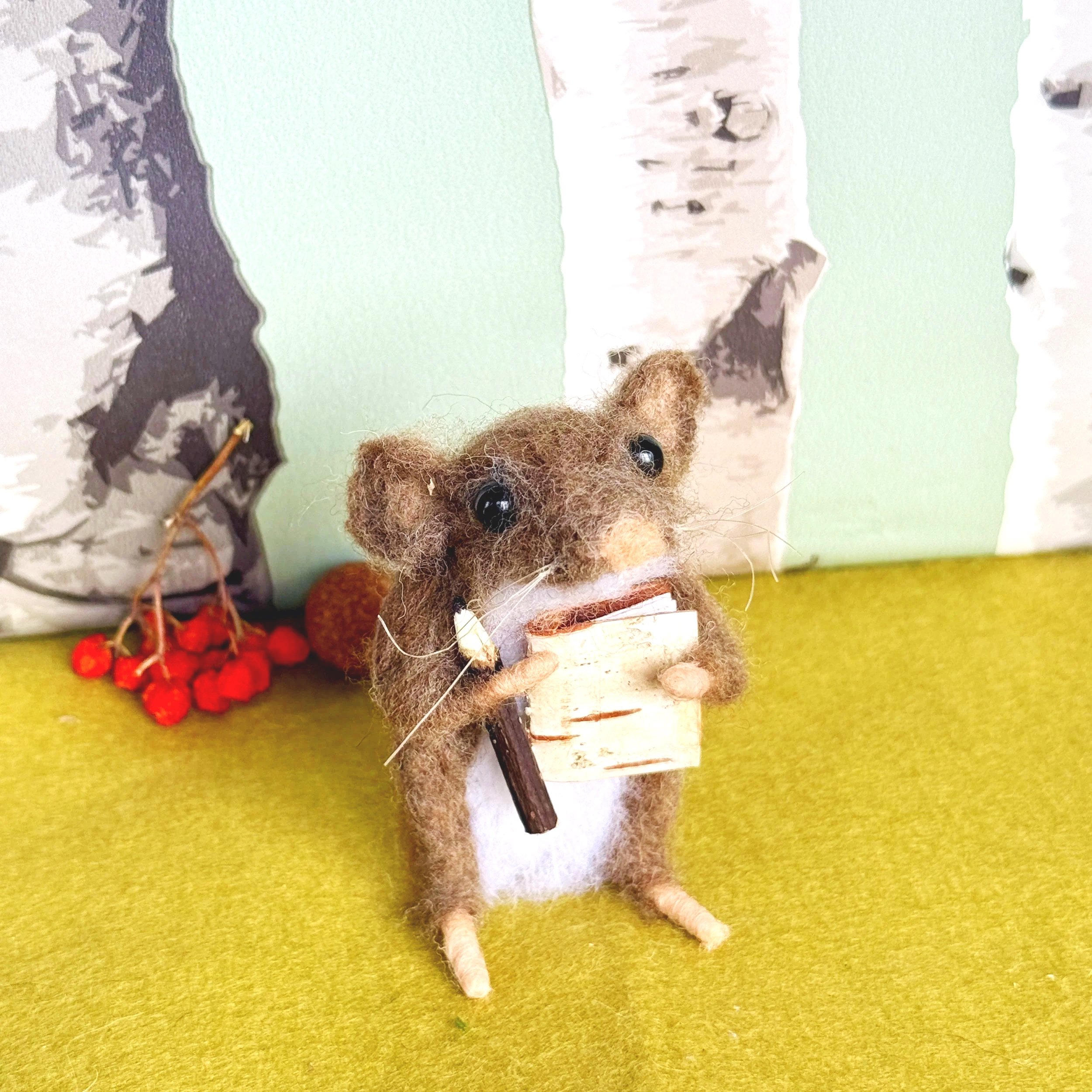 needlfelted-animal-bat+oppossumzebra+mice+celestine+and+the+hare_6515.jpg