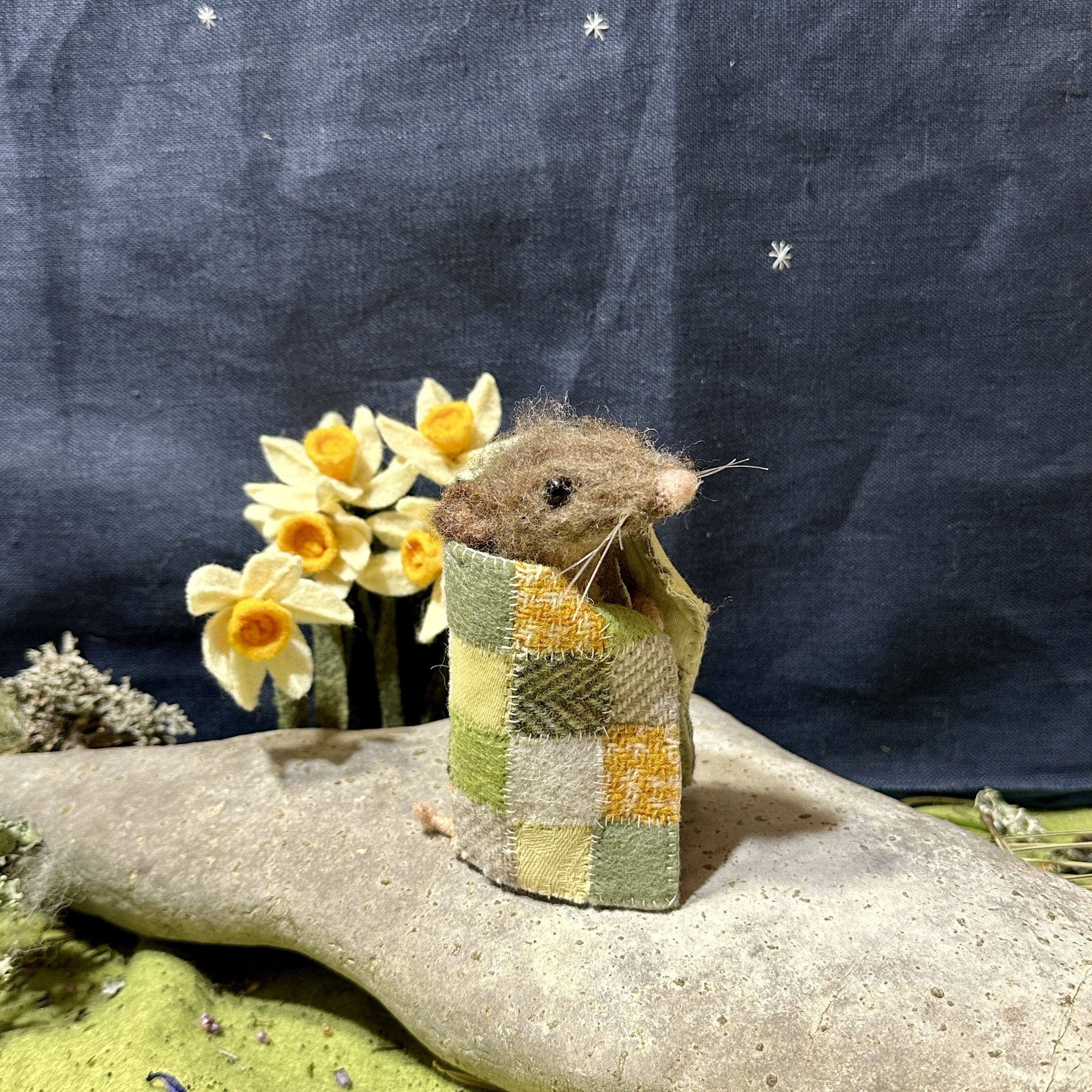 celestine spring collection needlefelted mouse quilt .jpg