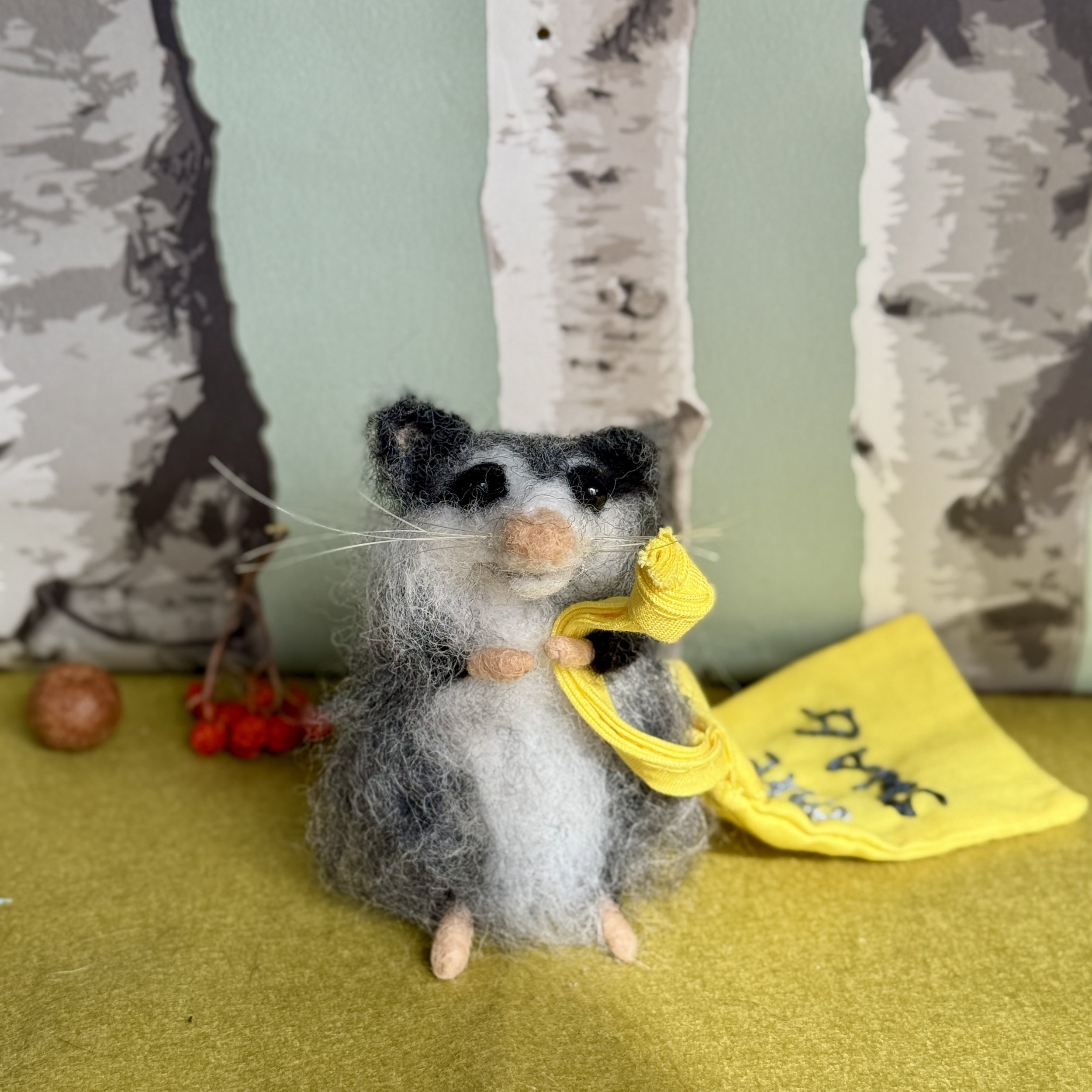 needlfelted-animal-bat oppossumzebra mice celestine and the hare_6543.jpg