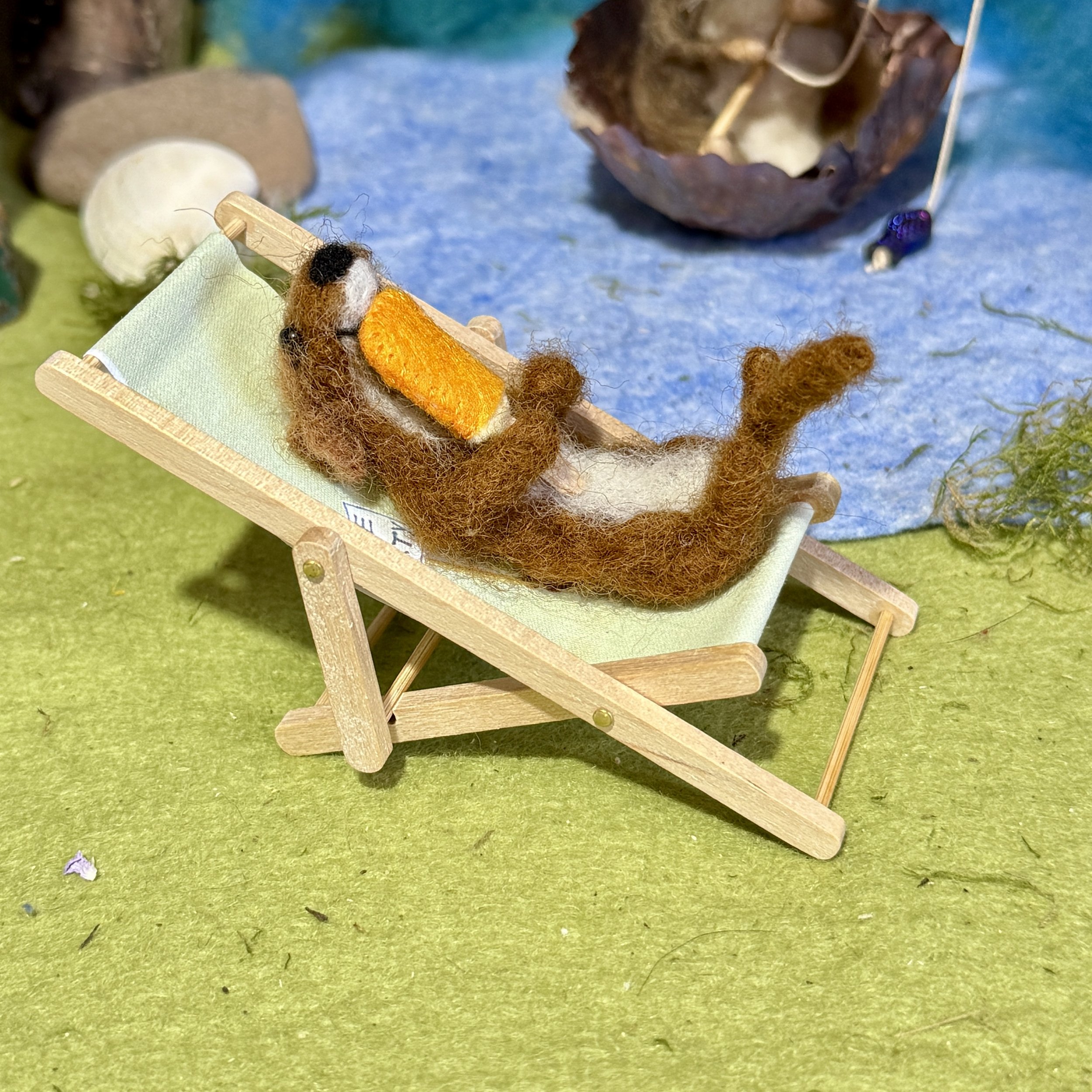 needle felted animal summer celestine and the hare summer_6242.jpg
