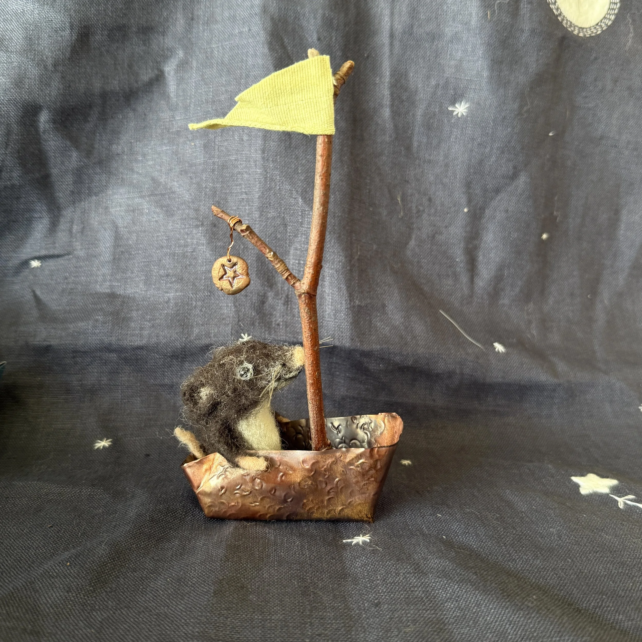 needle felted animals summer celestine and the hare l_5078.jpg