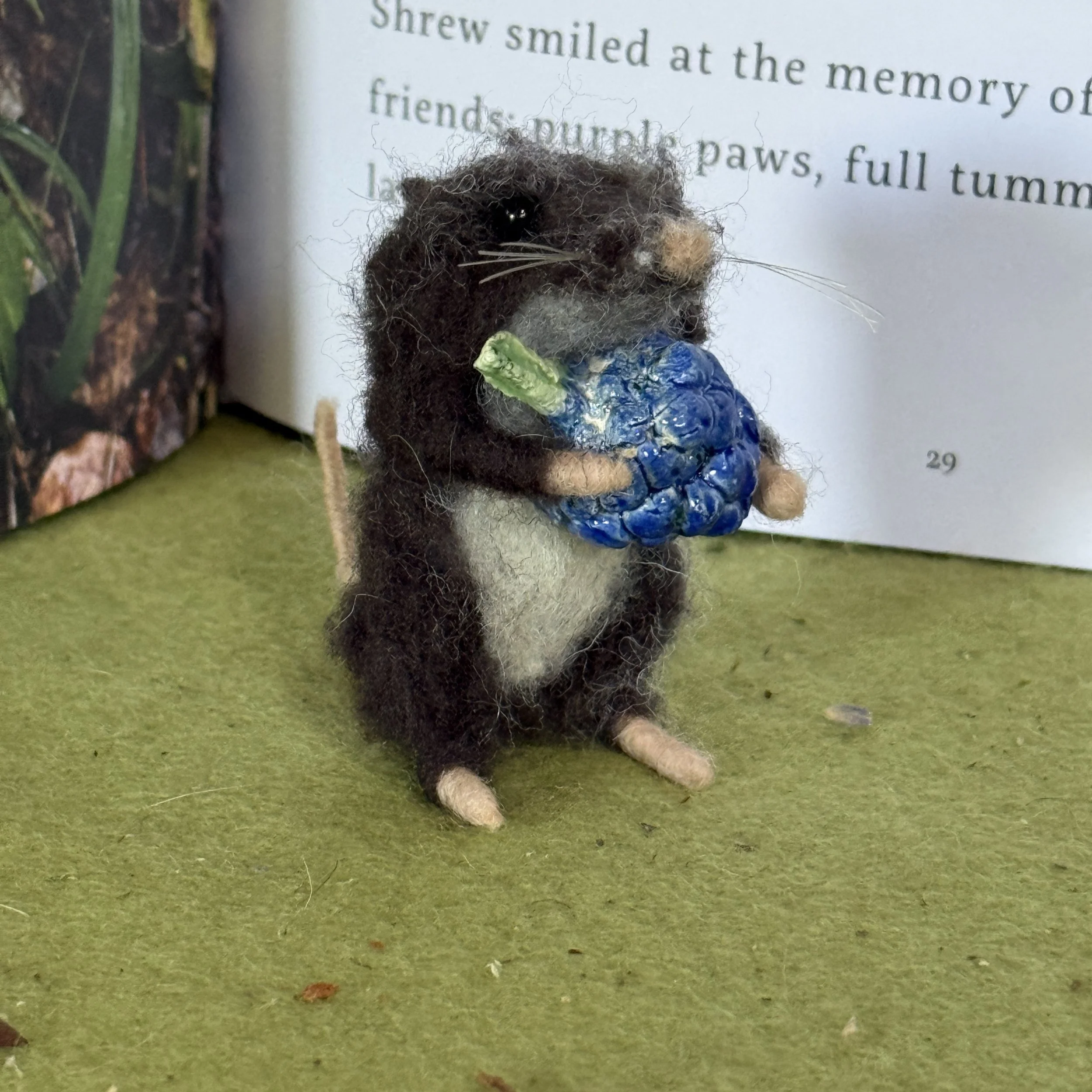 needle felted animal shrew celestine and the hare _3432.jpg