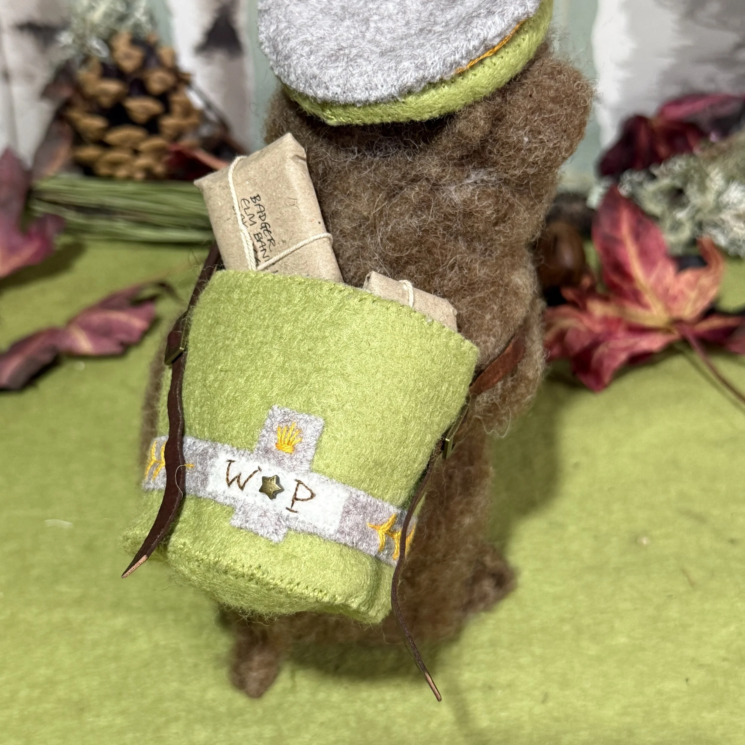 Needle felted animals autumn Karin Celestine and the hare  _8961.jpg