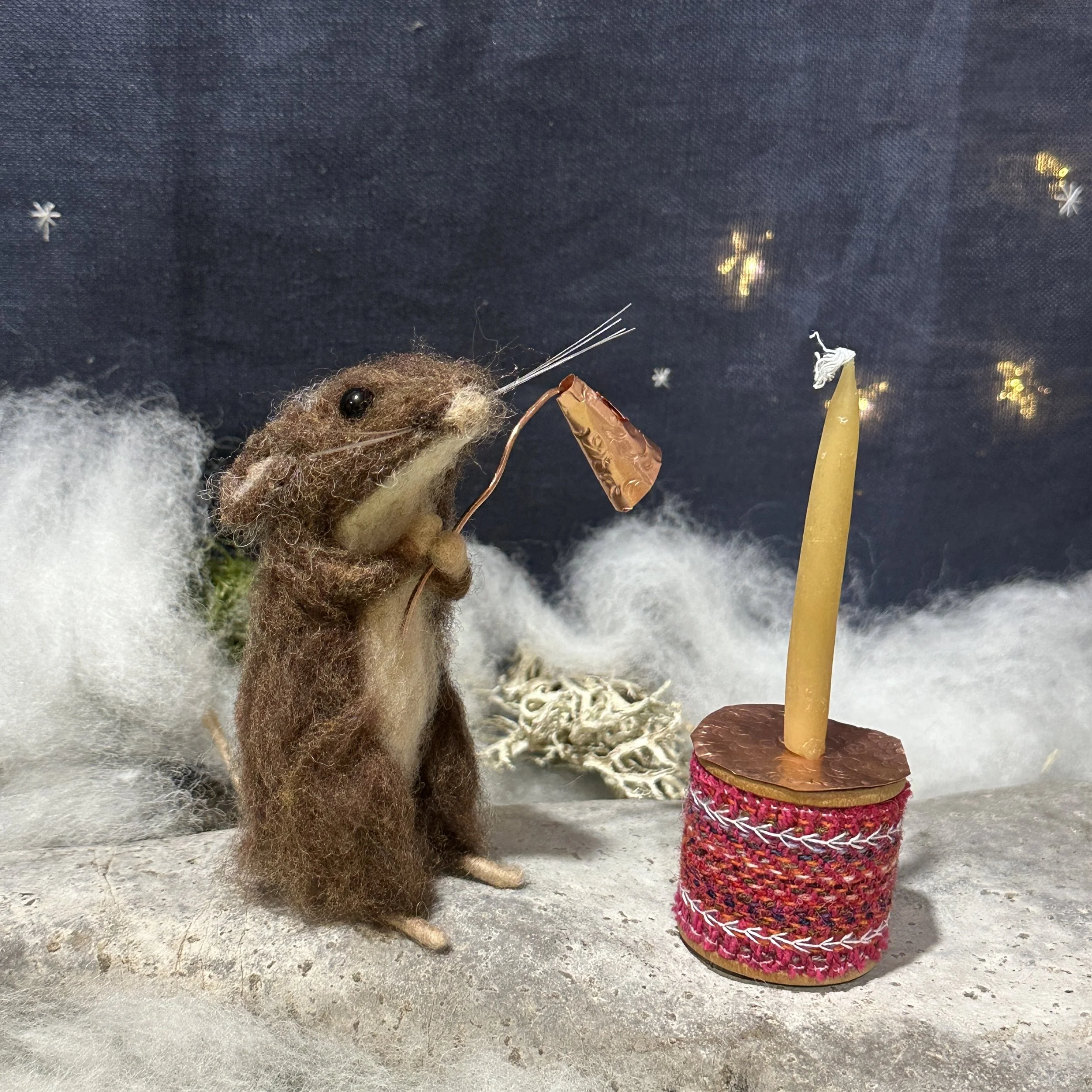 needle felted animal celestine and the hare yule _9170.jpg