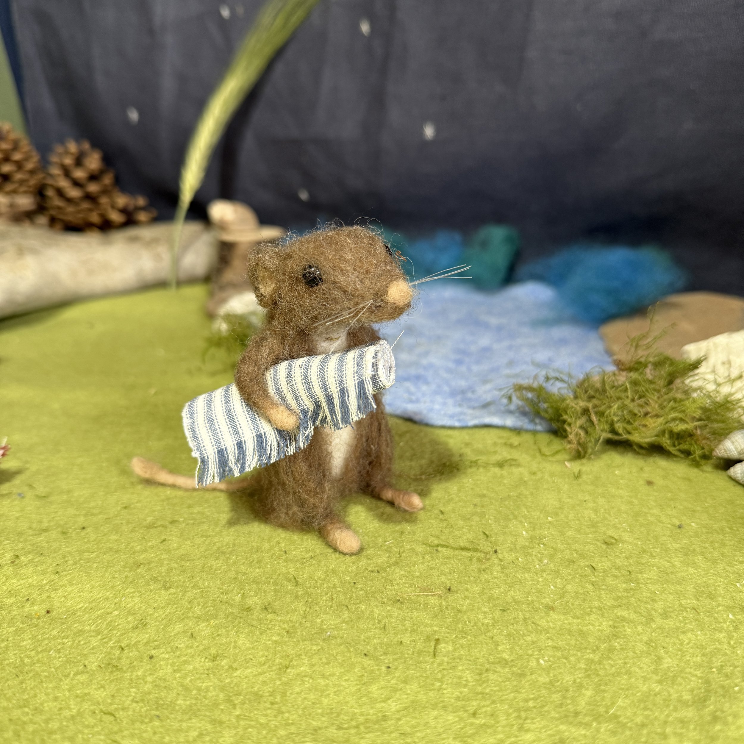 needle felted animal summer celestine and the hare summer_6106.jpg