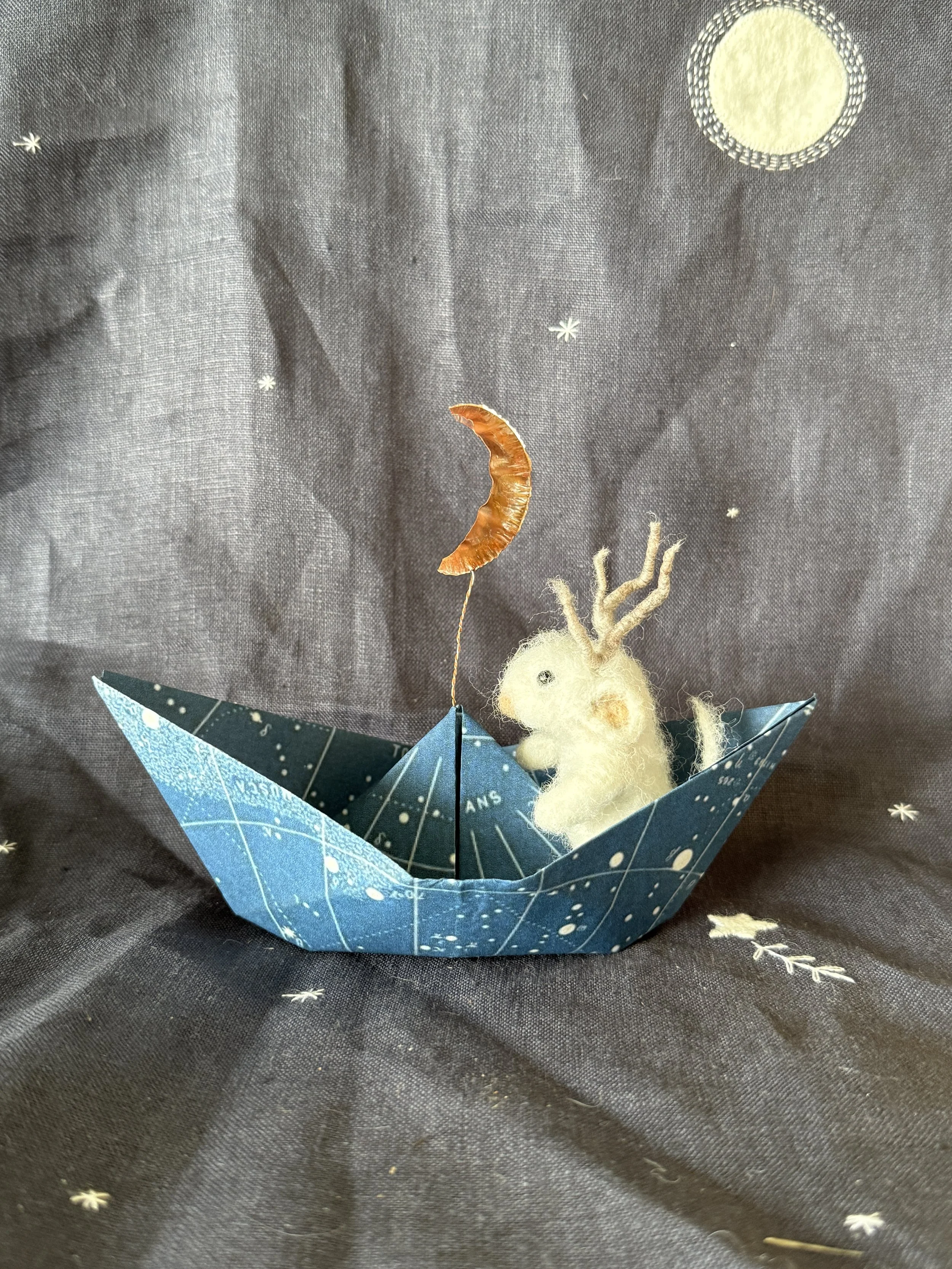 needle felted animals mouse summer celestine and the hare l_5303.JPG