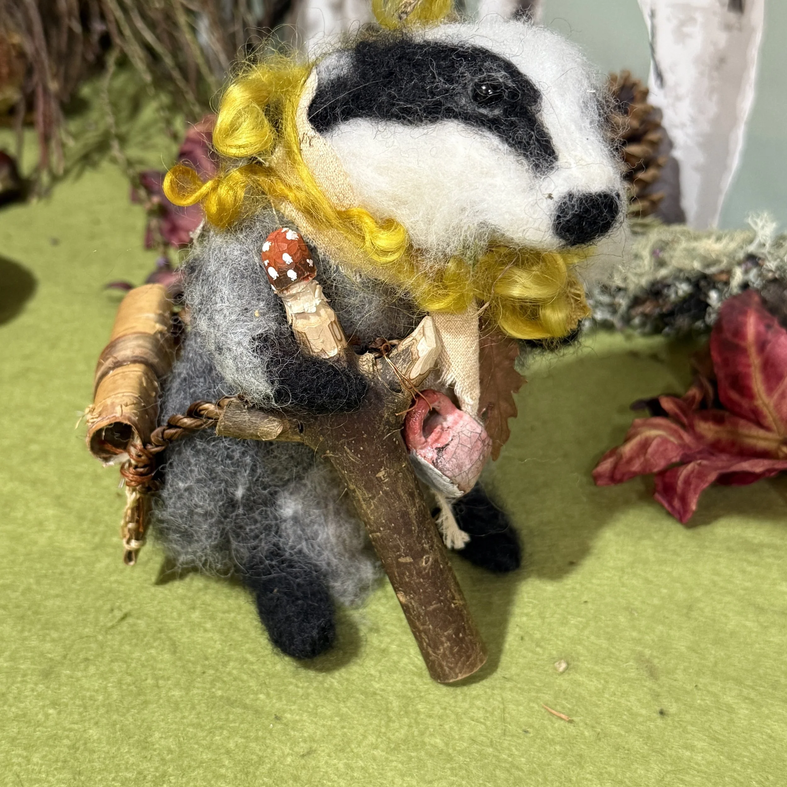 Needle felted animals autumn Karin Celestine and the hare  _8935 2.jpg