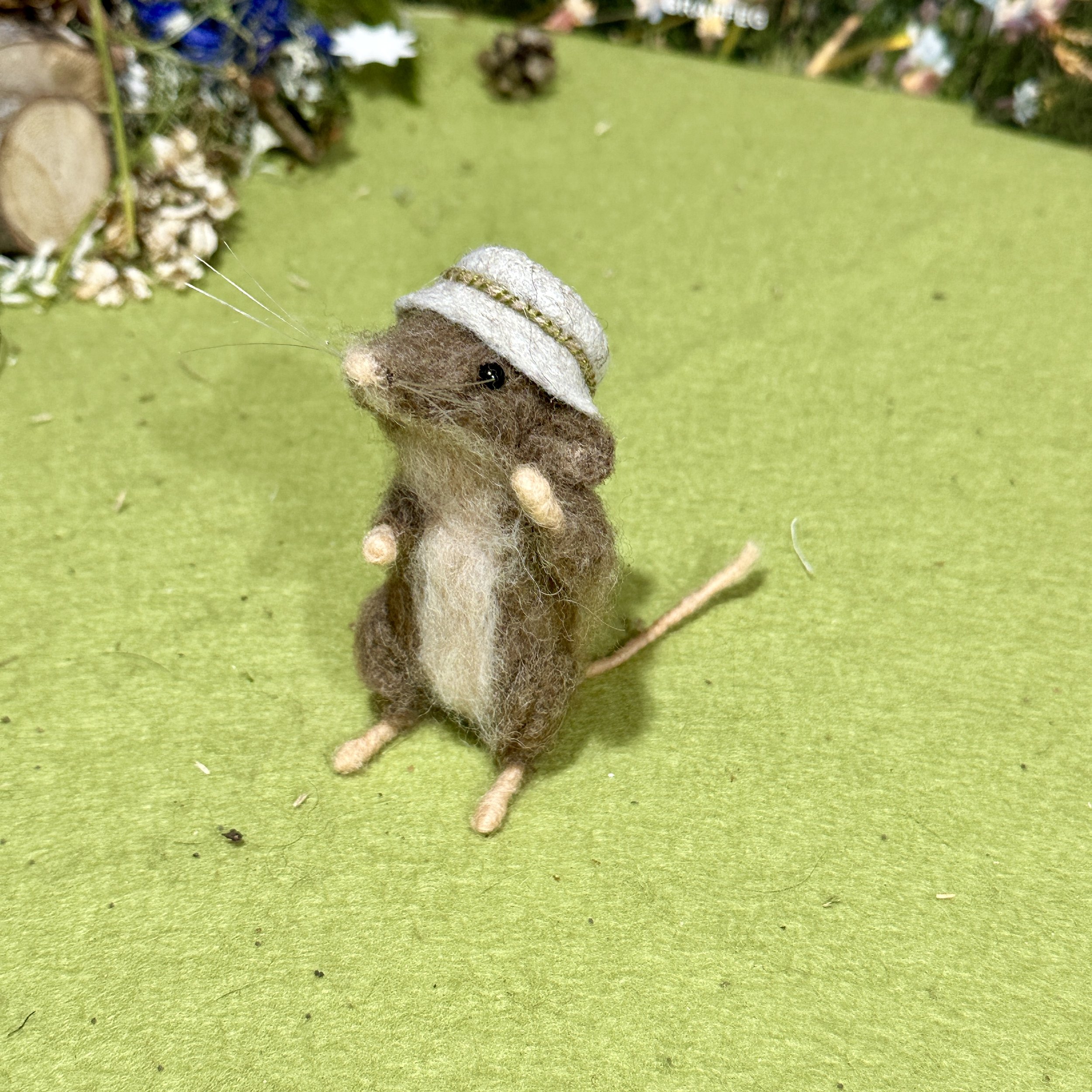 needle felted mouse hat joy bringers2.jpg